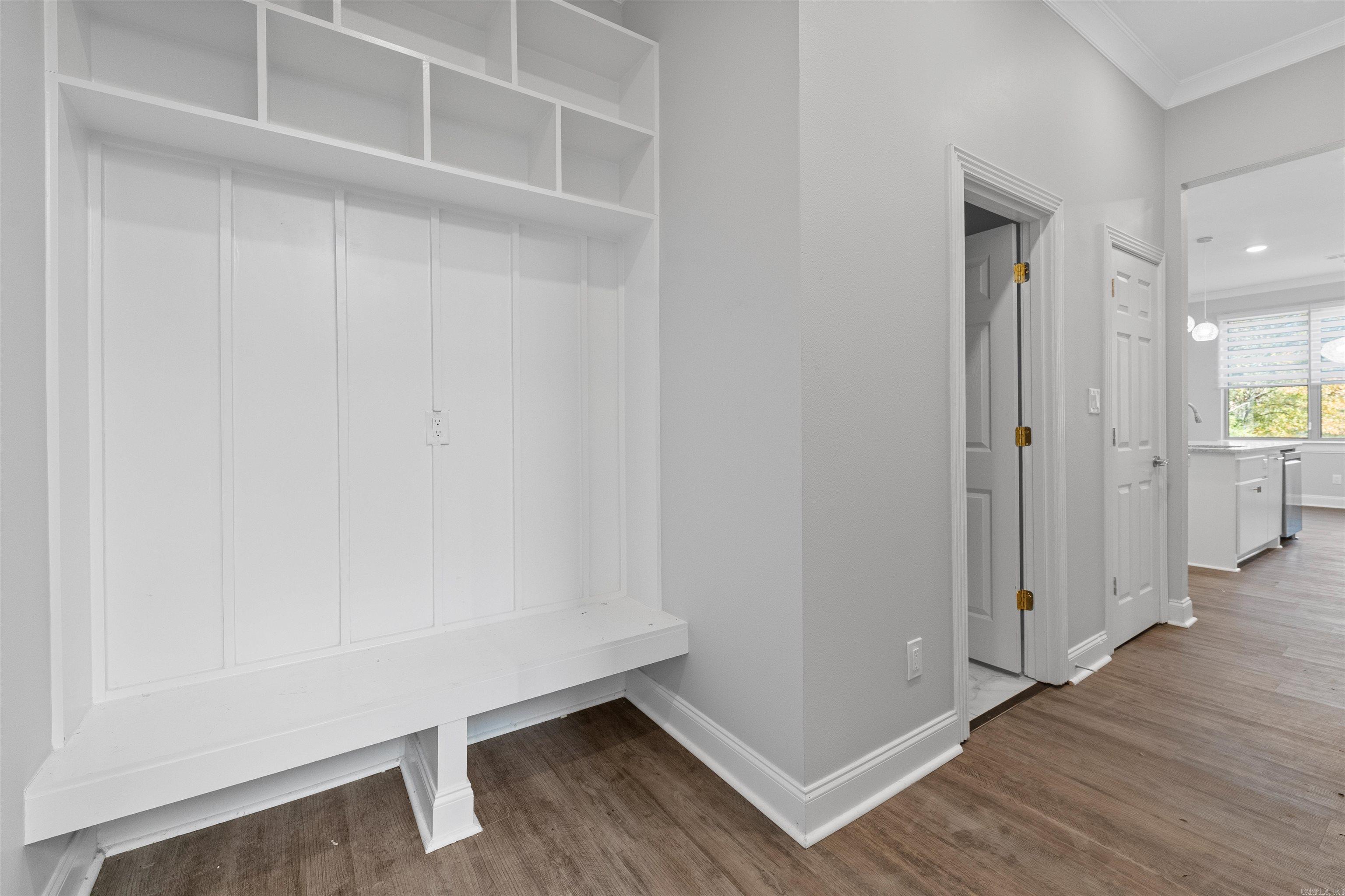 NORTH SHORE @ HURRICANE LAKE EST - Residential