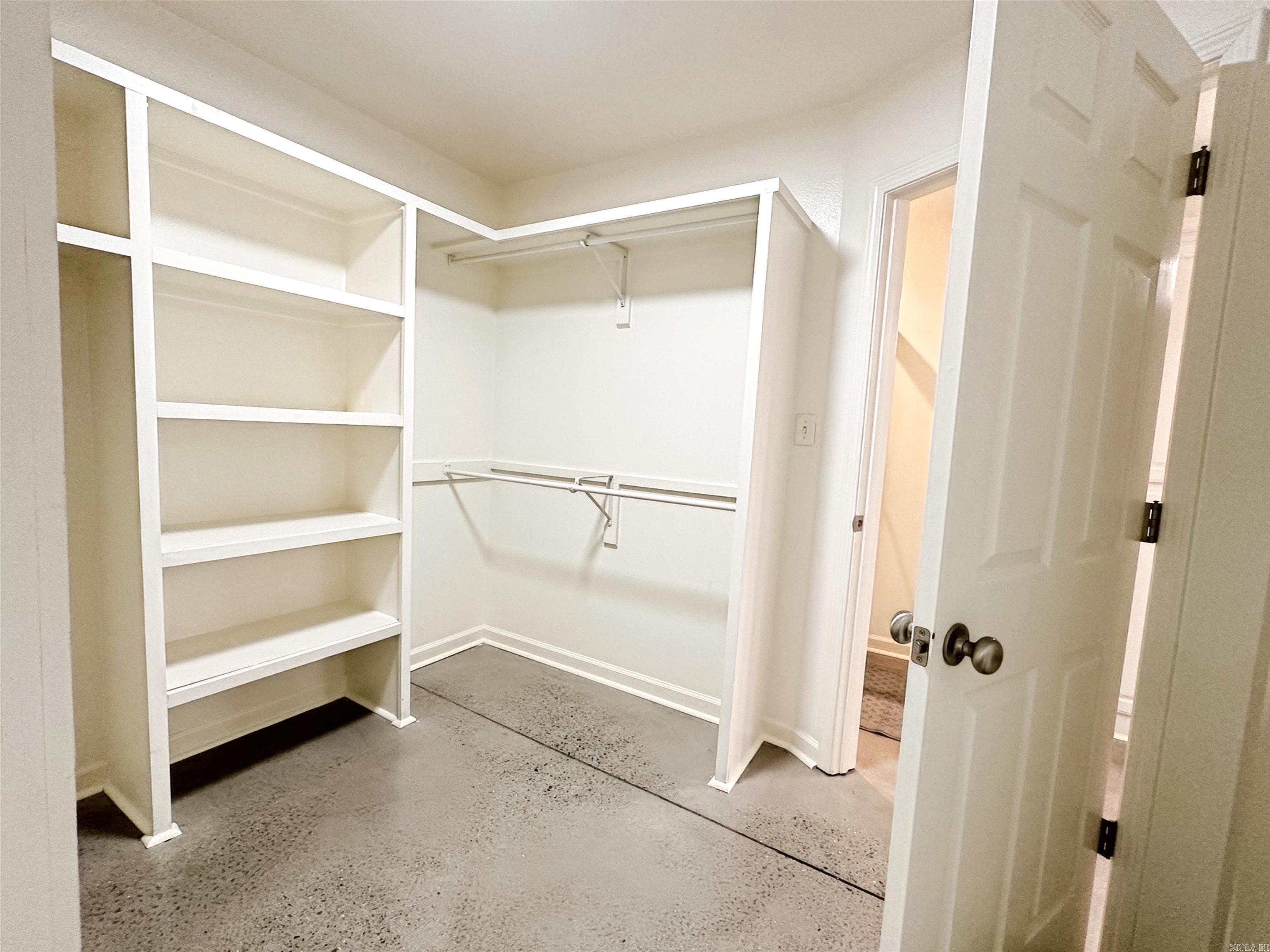 SOUTHWIND ESTATES - Residential