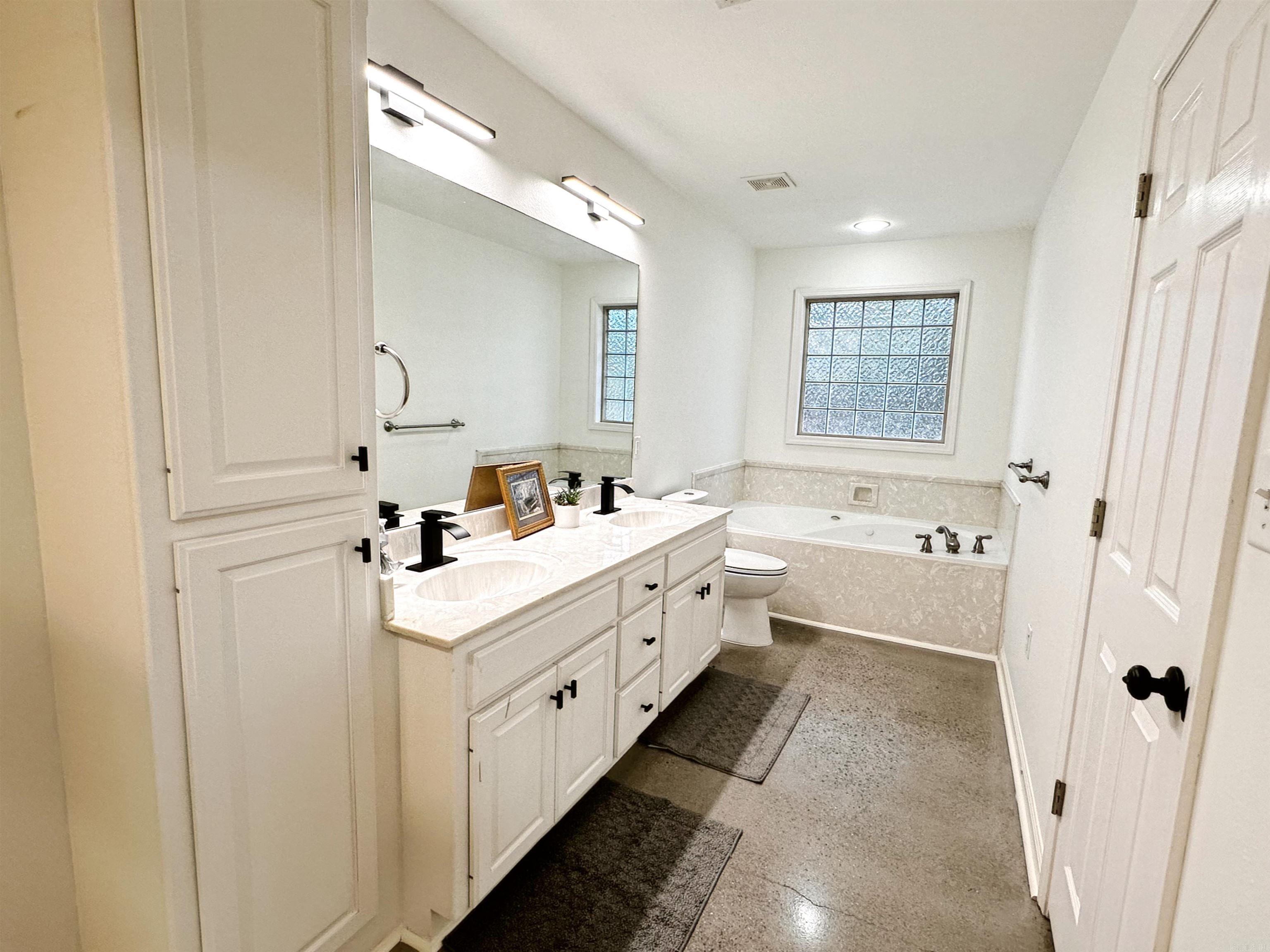 SOUTHWIND ESTATES - Residential