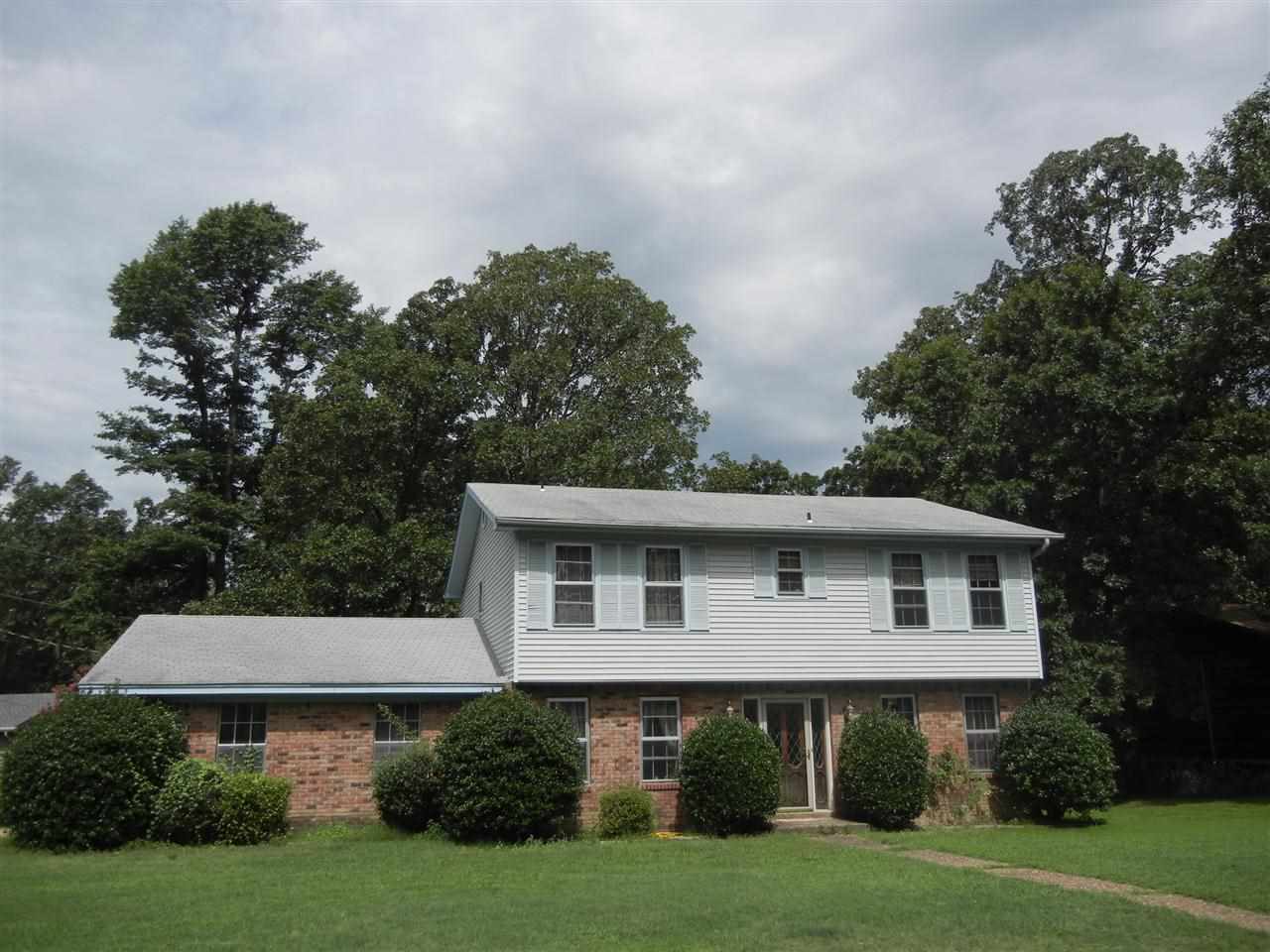 Marlowe Manor - Residential