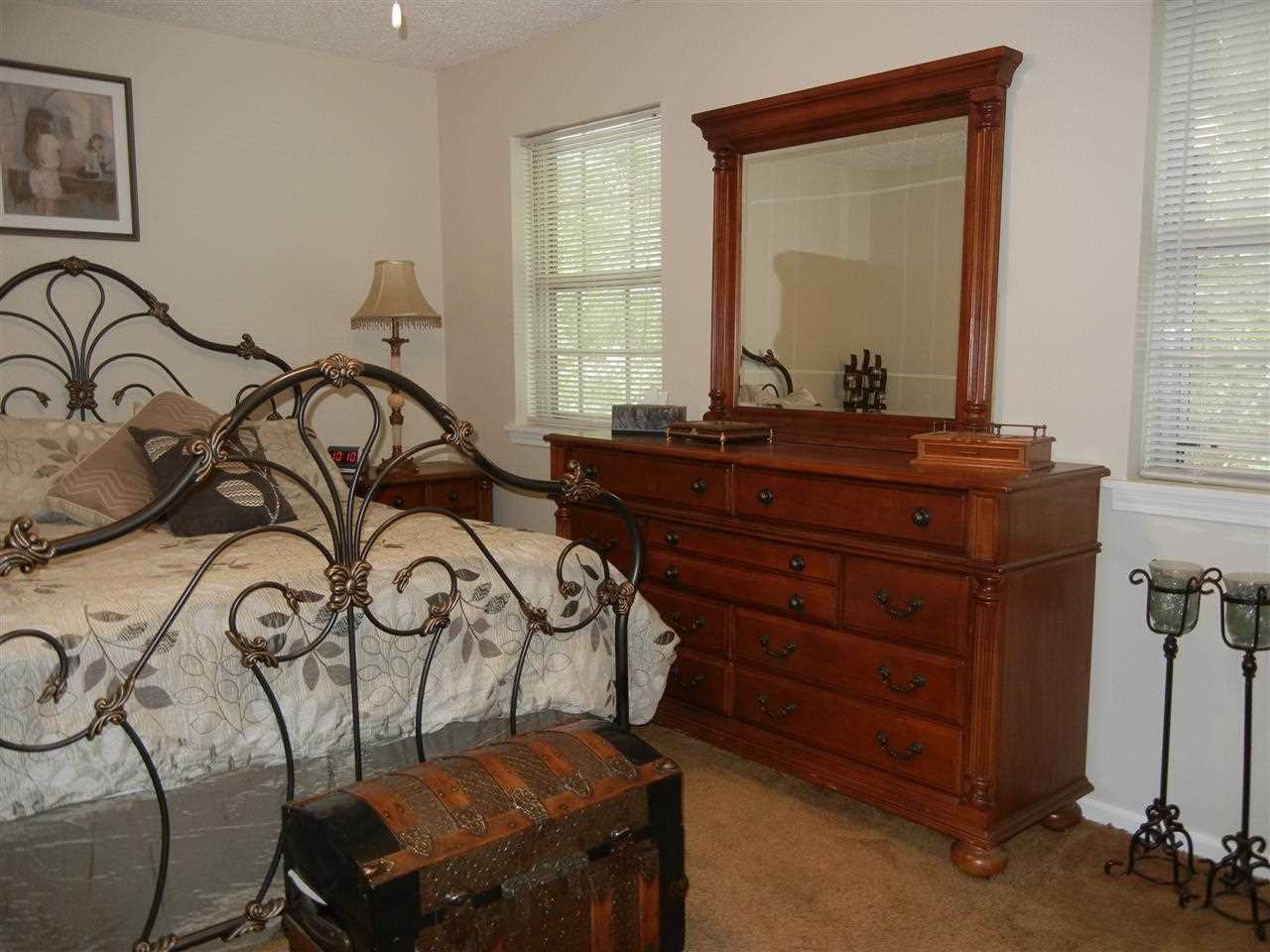 Marlowe Manor - Residential