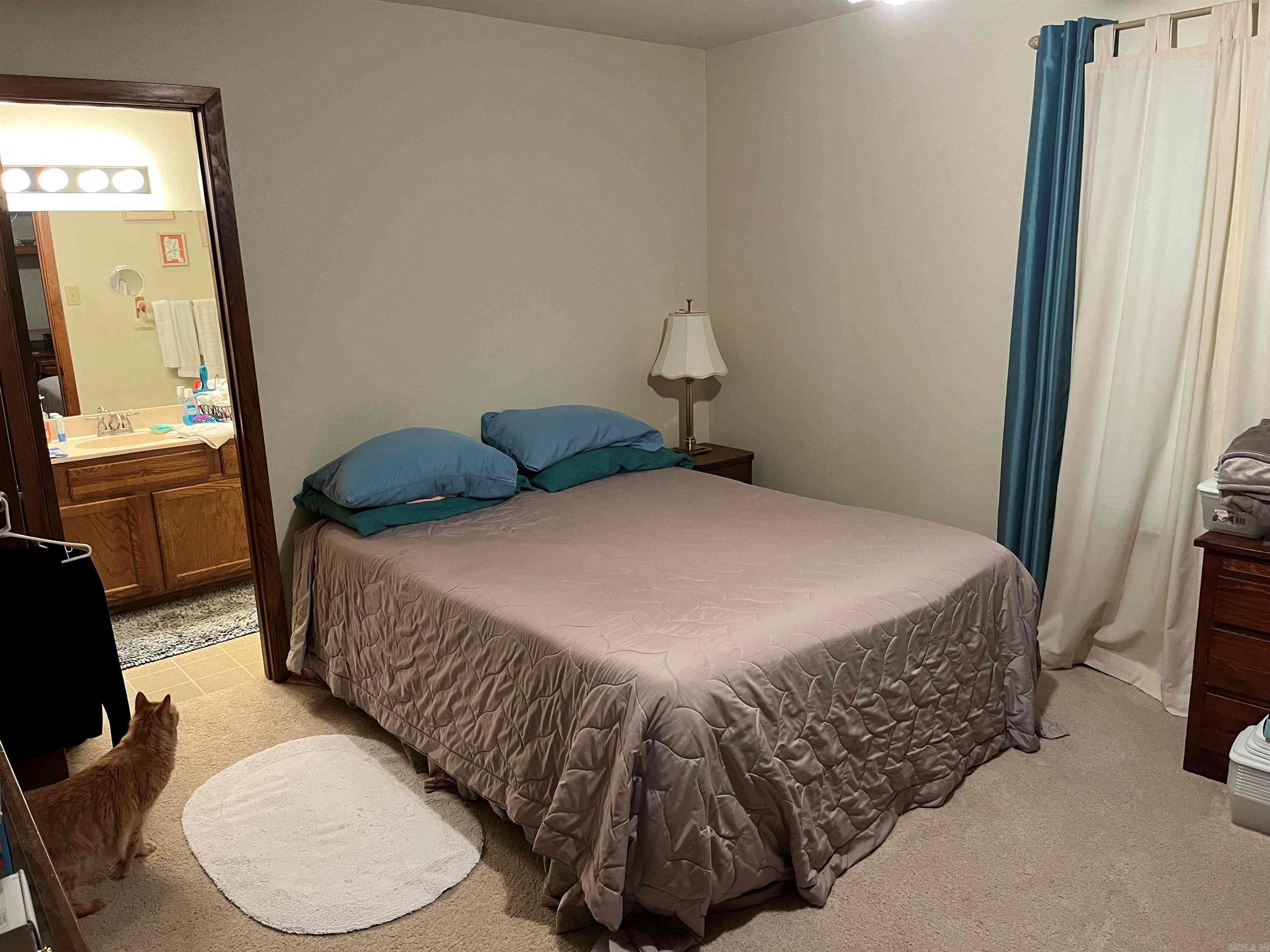 HERITAGE OAKS - Residential