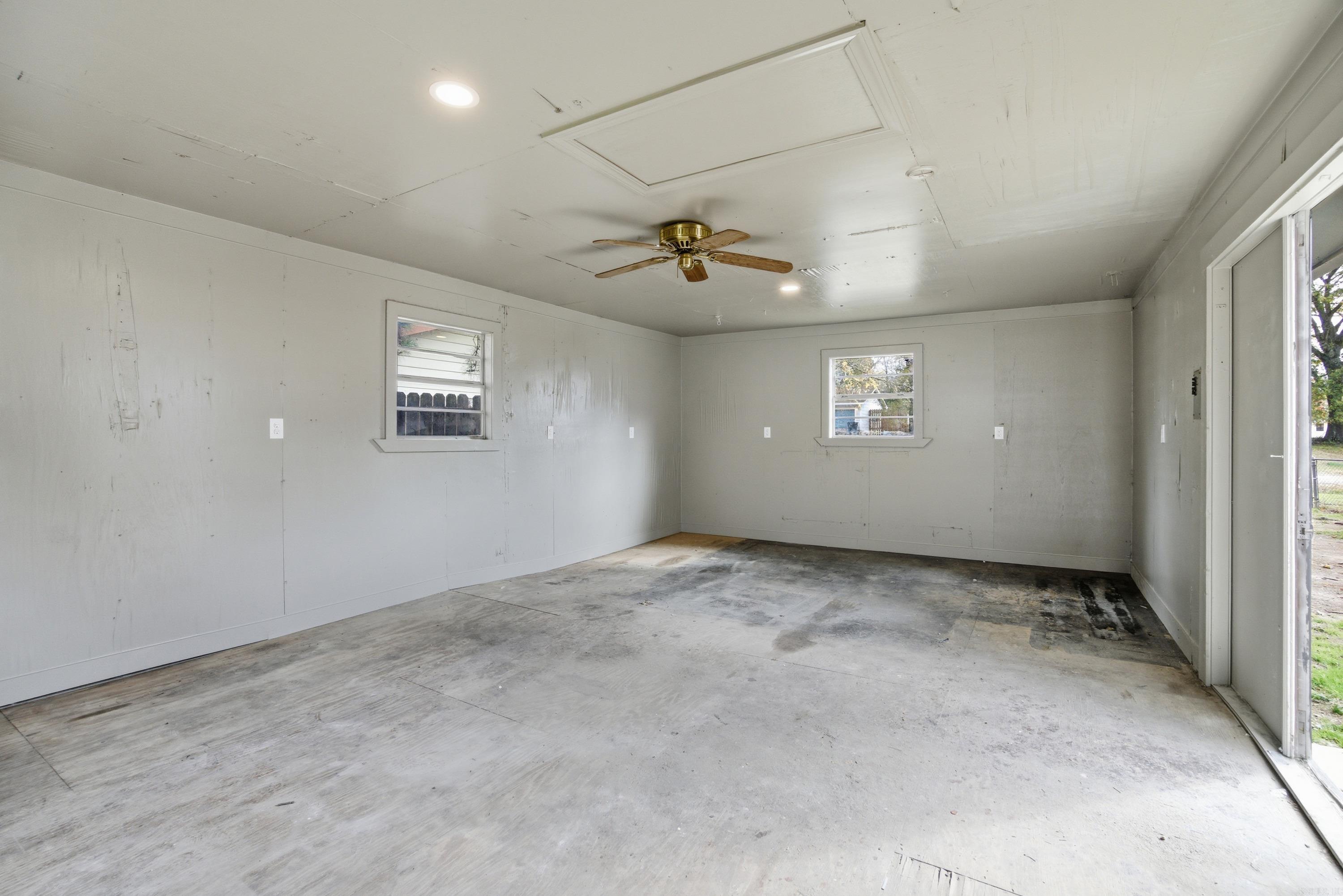 Fairwood #1 - Residential