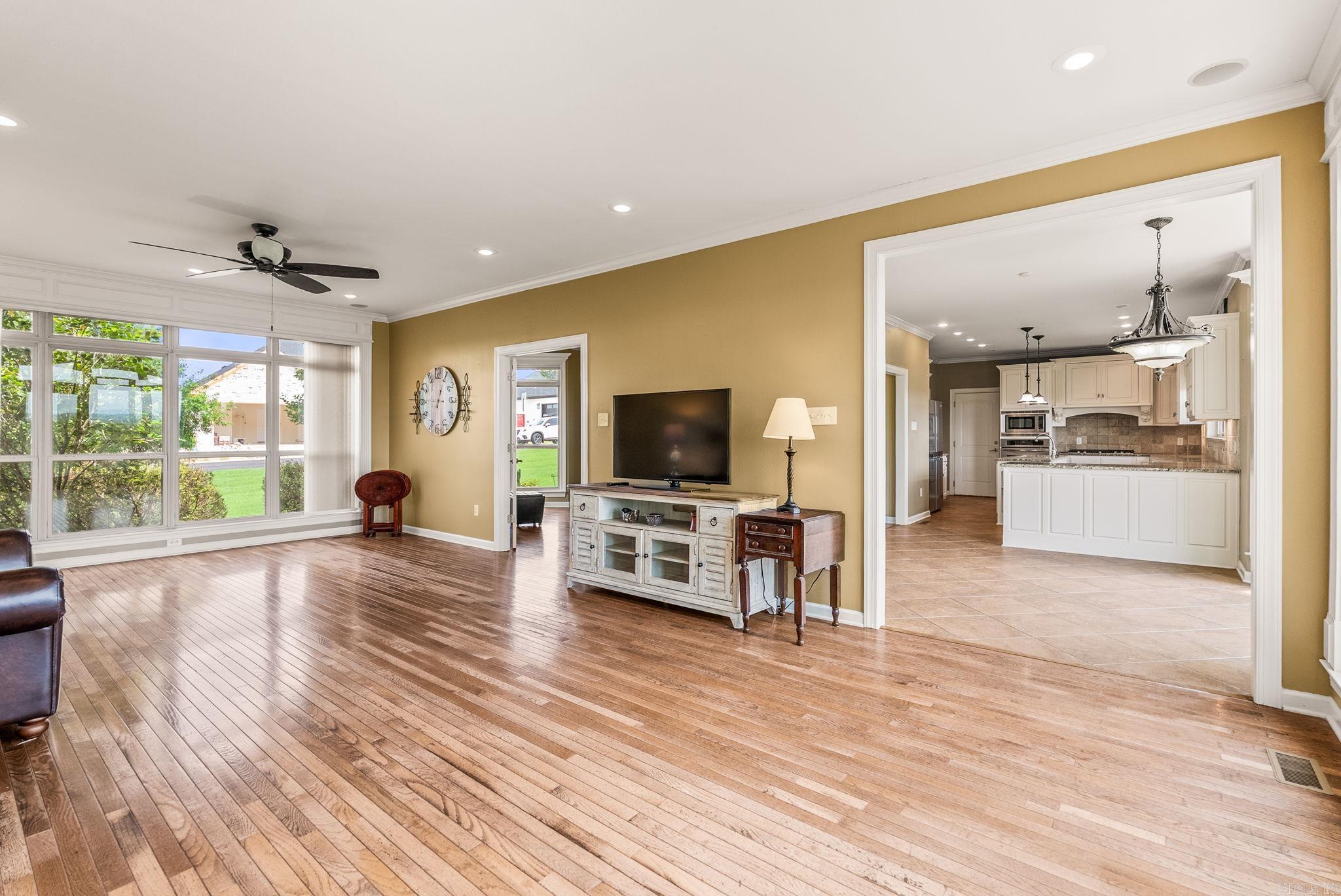 THE RIVER PLANTATION PH III - Residential