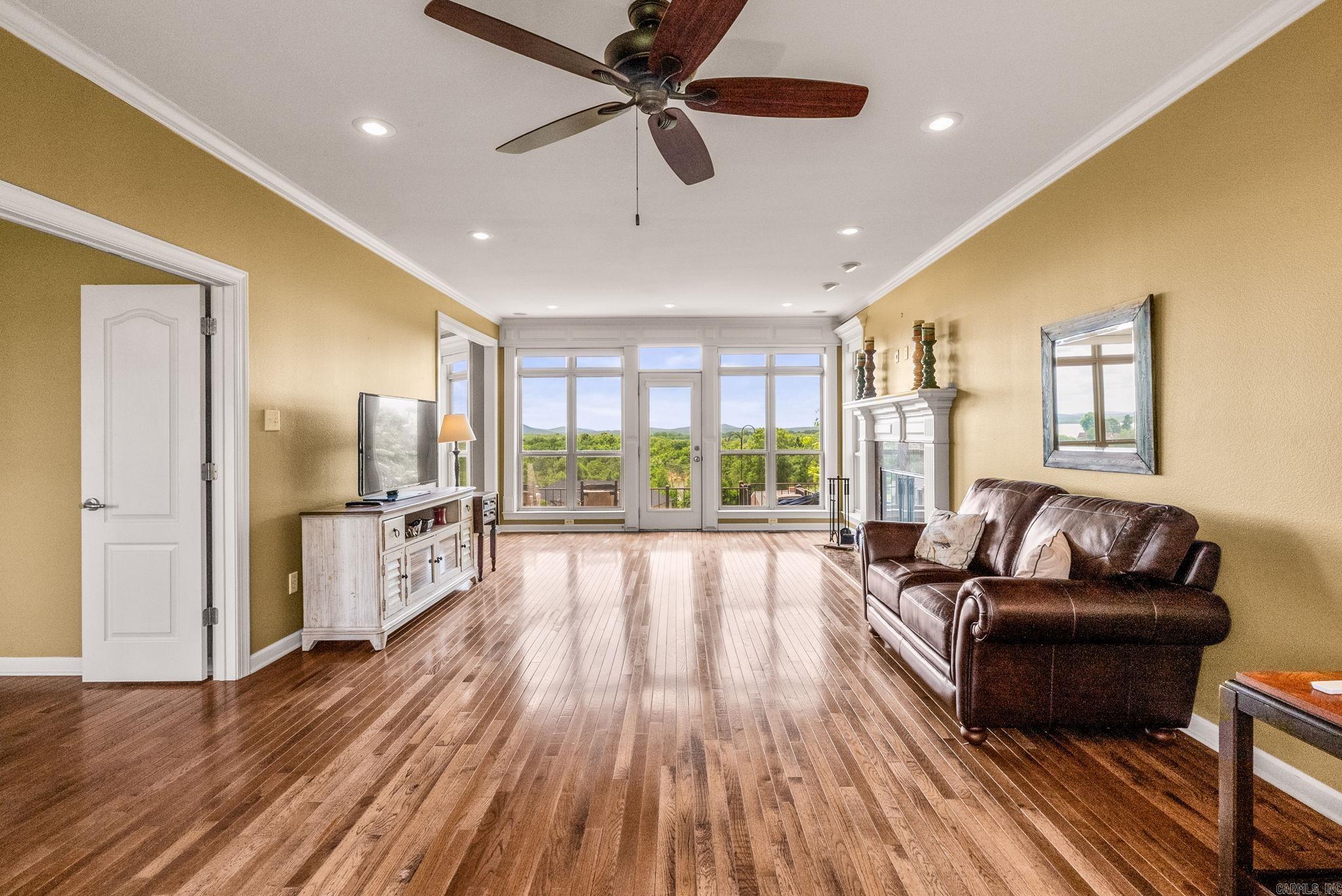 THE RIVER PLANTATION PH III - Residential