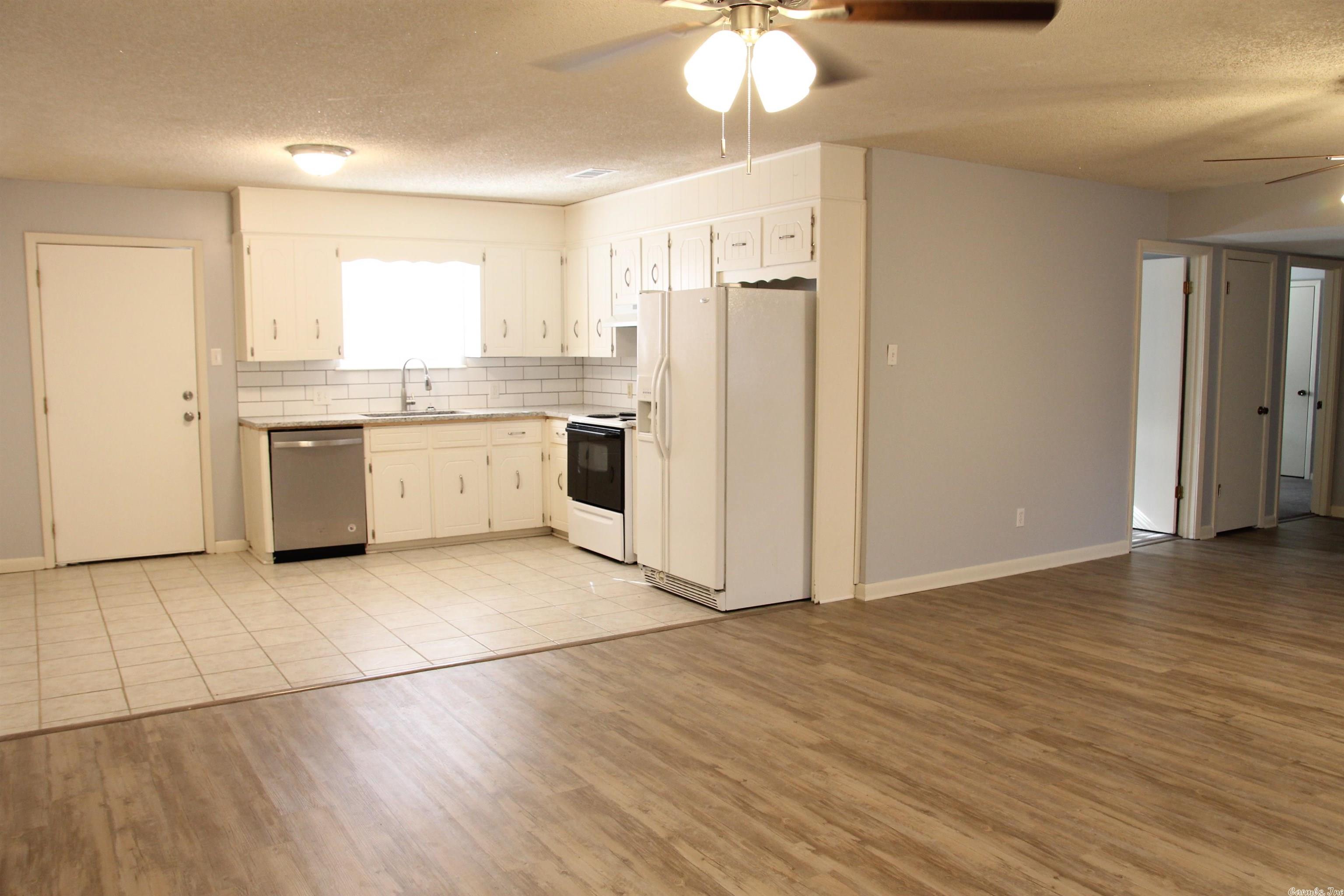 Bell Aire - Residential Lease