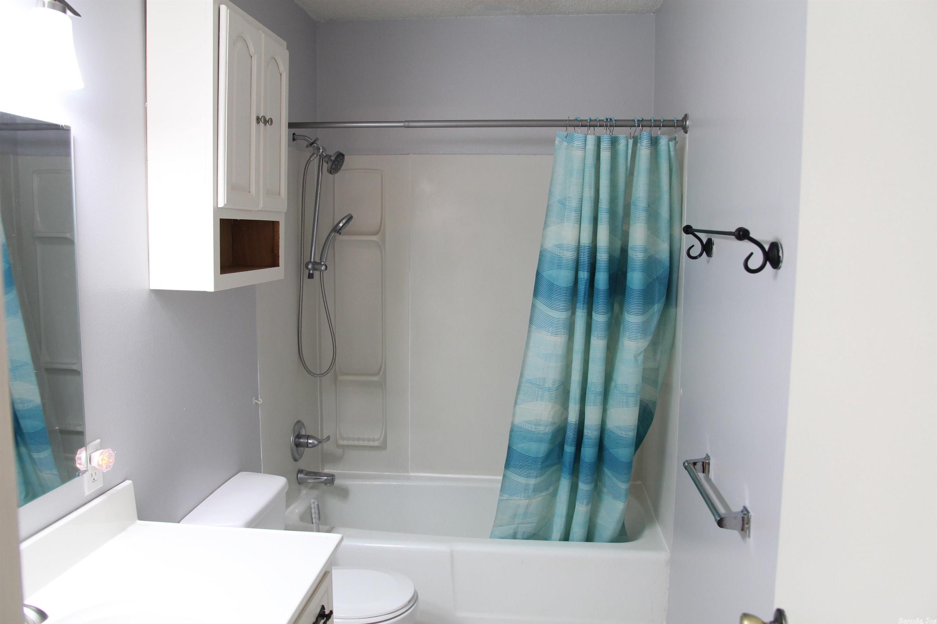 Bell Aire - Residential Lease