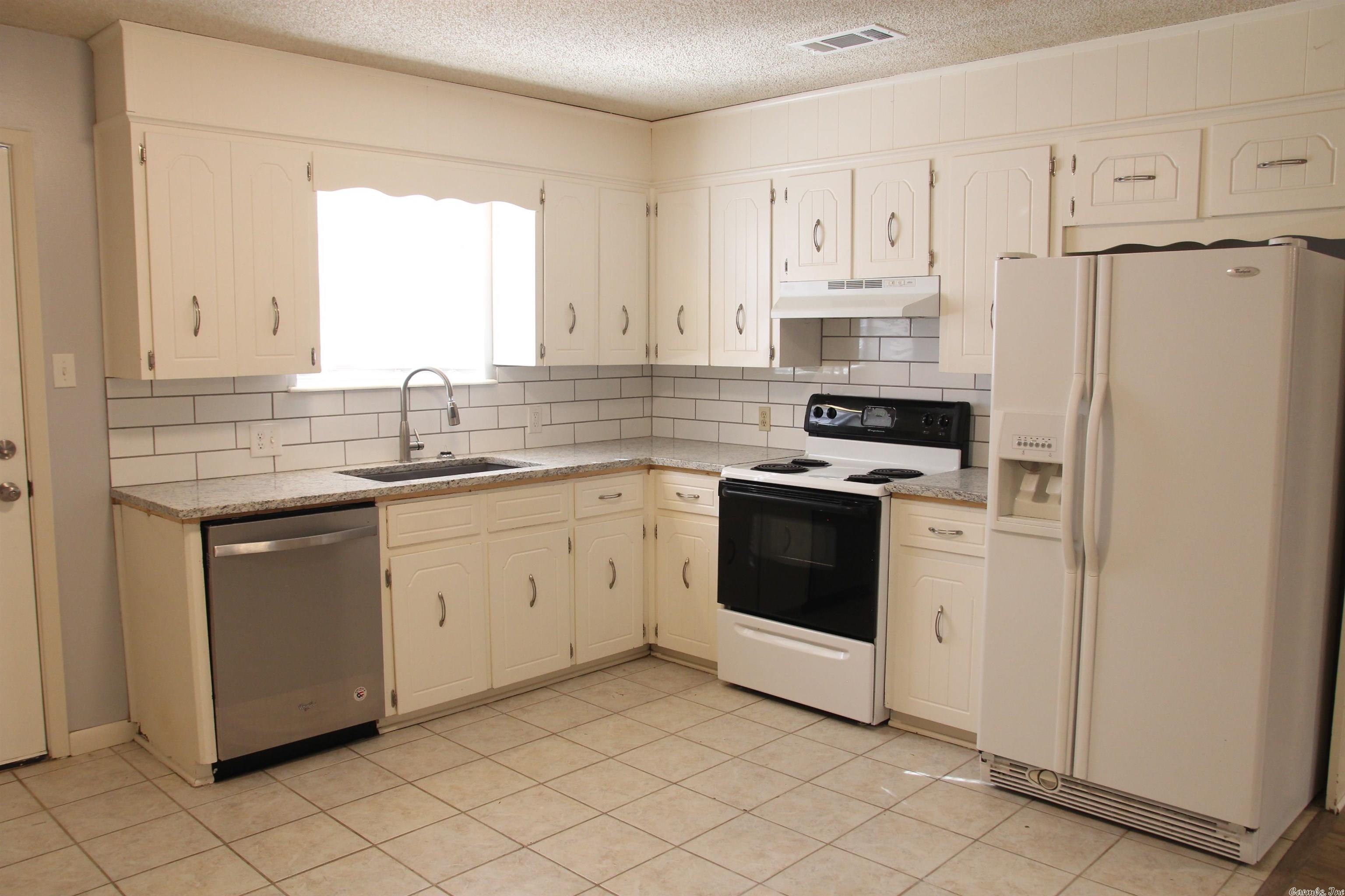 Bell Aire - Residential Lease