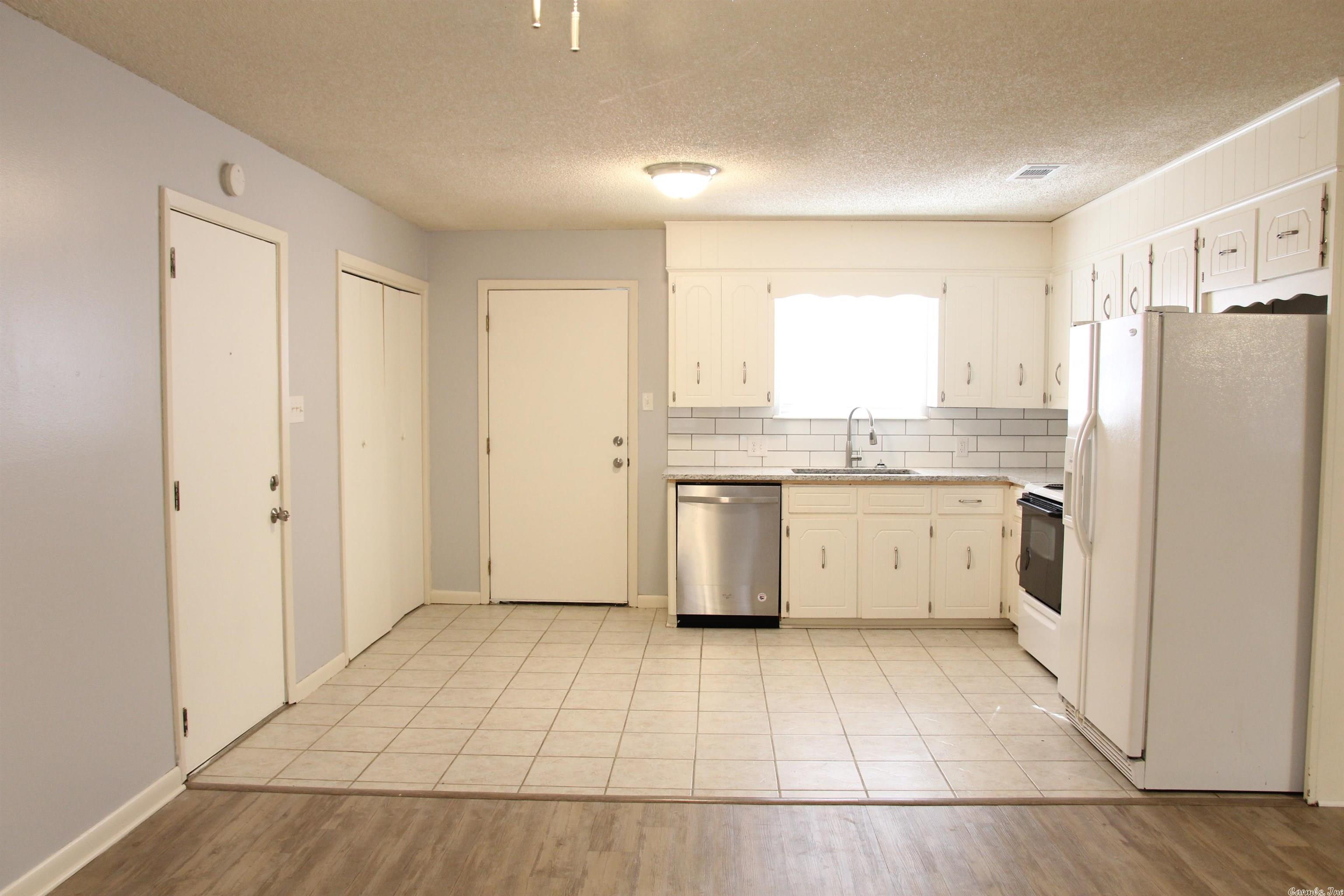 Bell Aire - Residential Lease