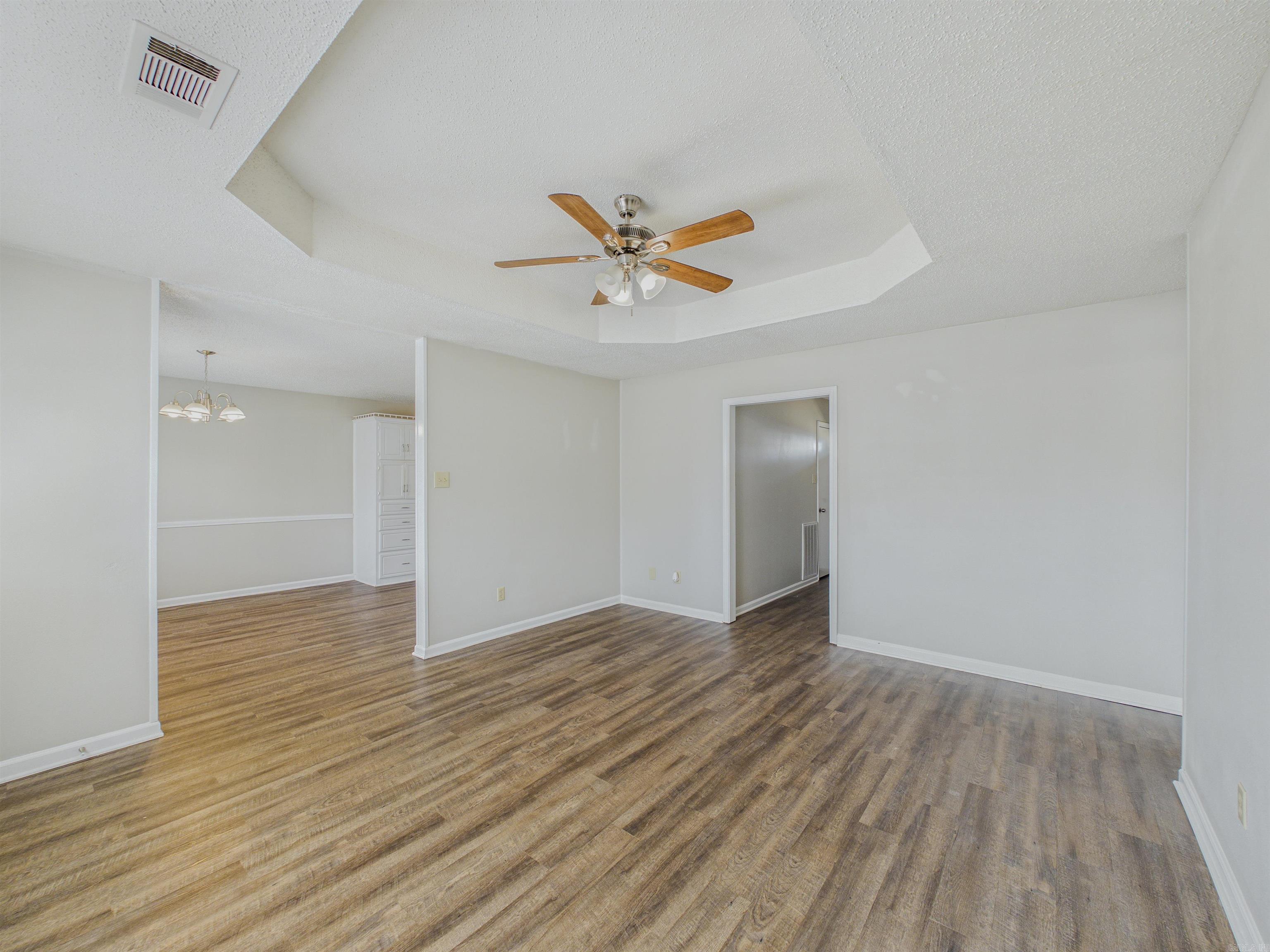 Fox Run II - Residential