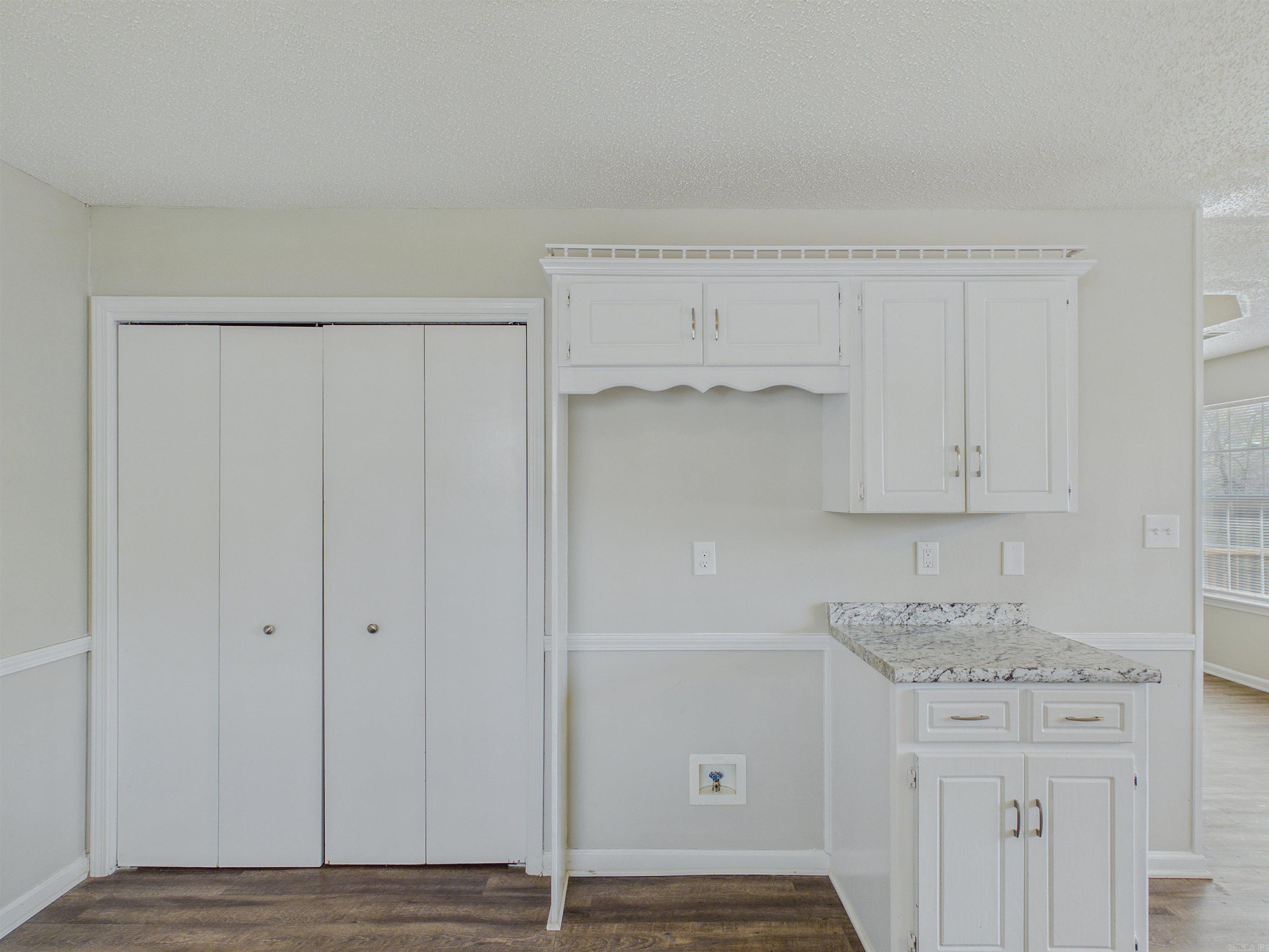 Fox Run II - Residential