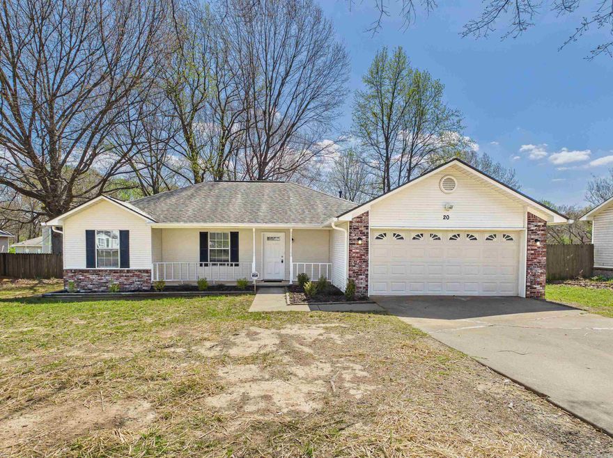 Welcome to this beautifully updated 3-bedroom, 2-bath home with elegant tray ceilings and a bright, open feel. Enjoy a large kitchen with a NEW stainless steel stove, HVAC 2022, stylish LVP flooring, and a spacious fenced backyard with a deck—ideal for relaxing or entertaining. This one is a must see!