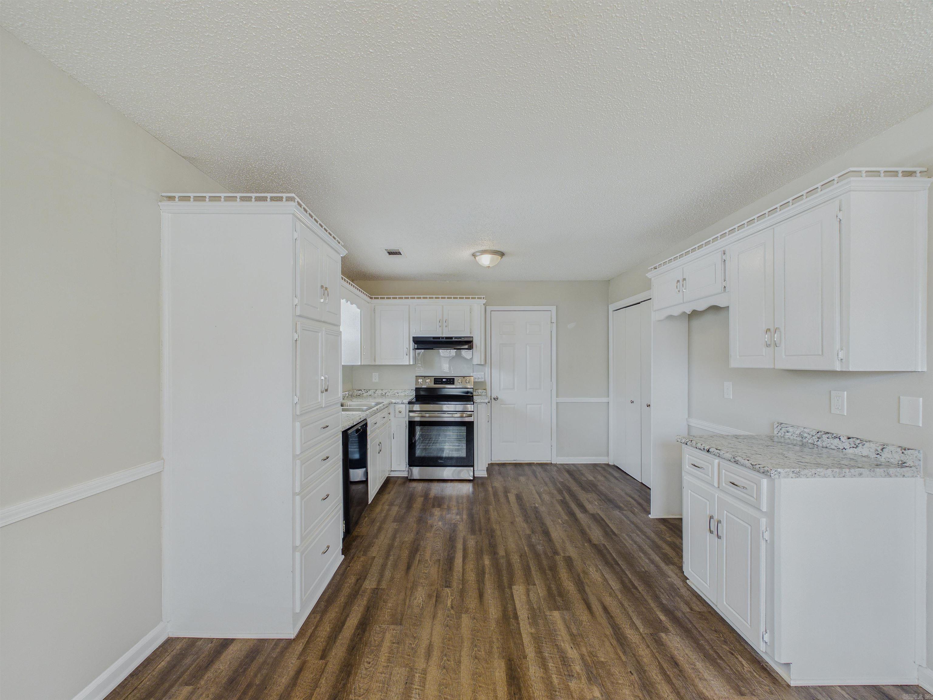 Fox Run II - Residential