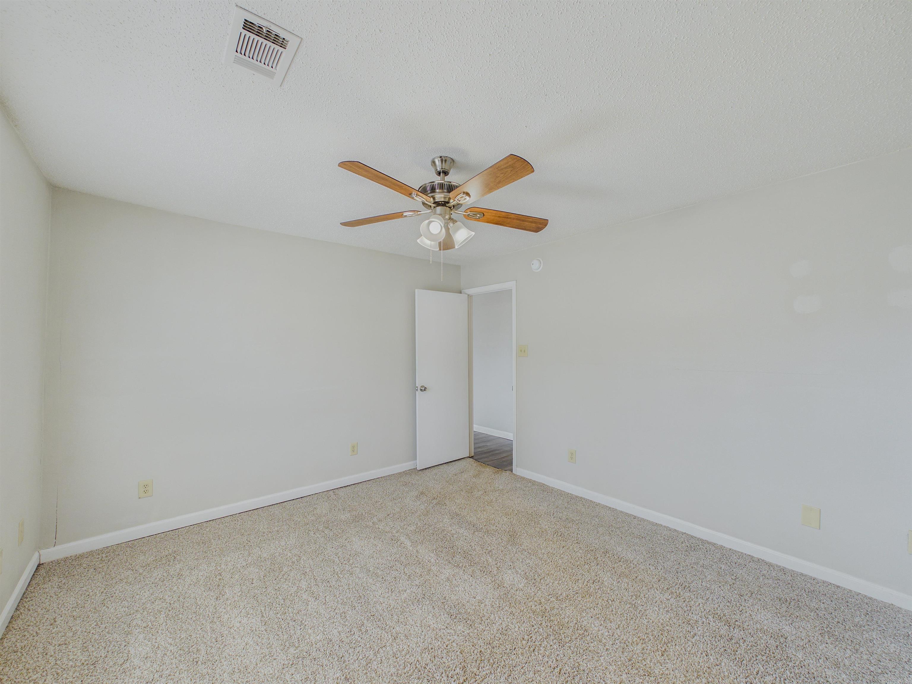 Fox Run II - Residential