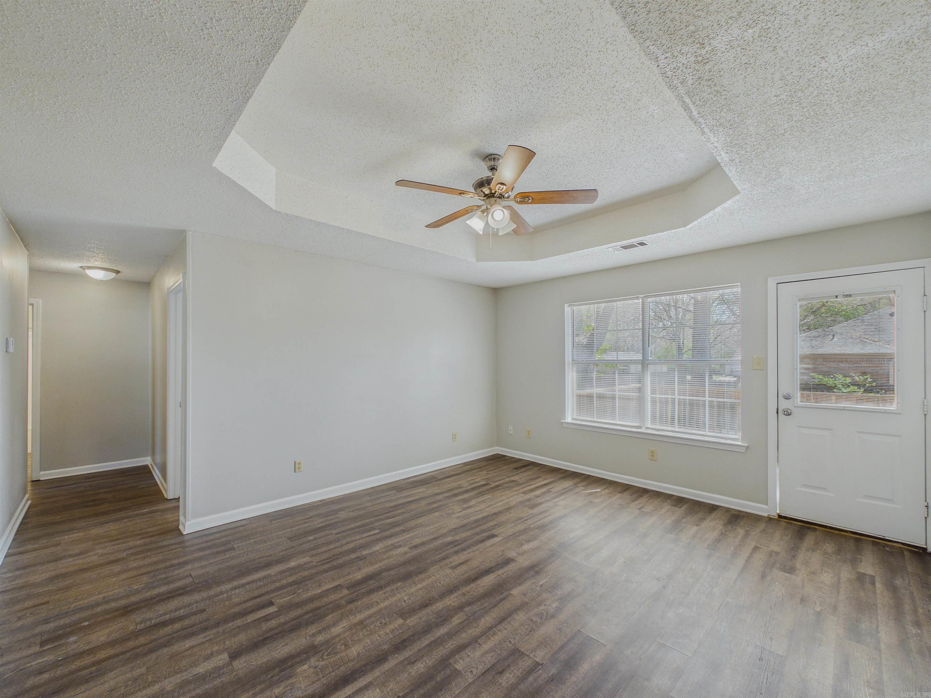 Fox Run II - Residential