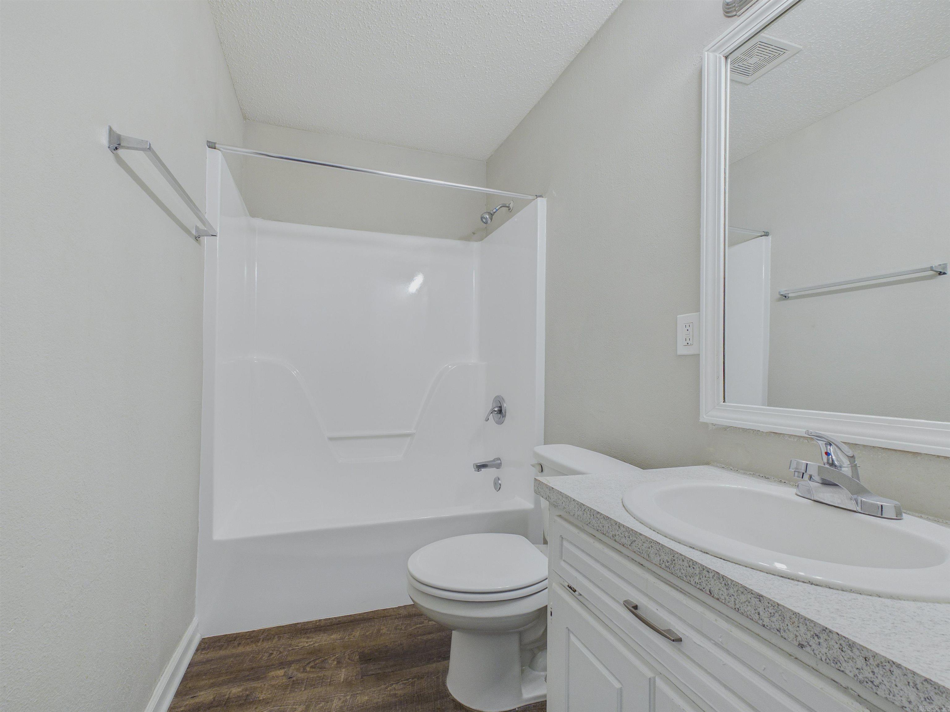 Fox Run II - Residential