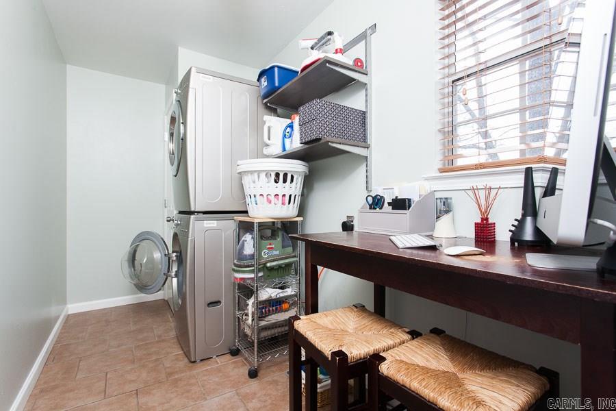 Marlowe Manor - Residential