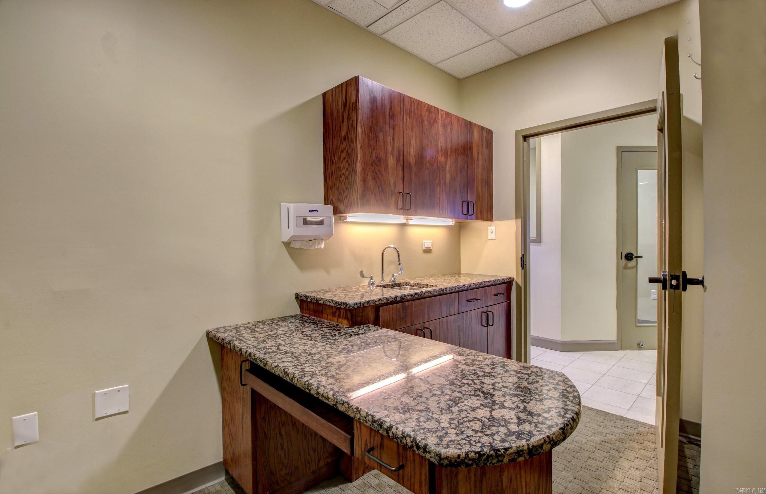 MEDICAL TOWERS HPR CONDOS - Commercial Sale