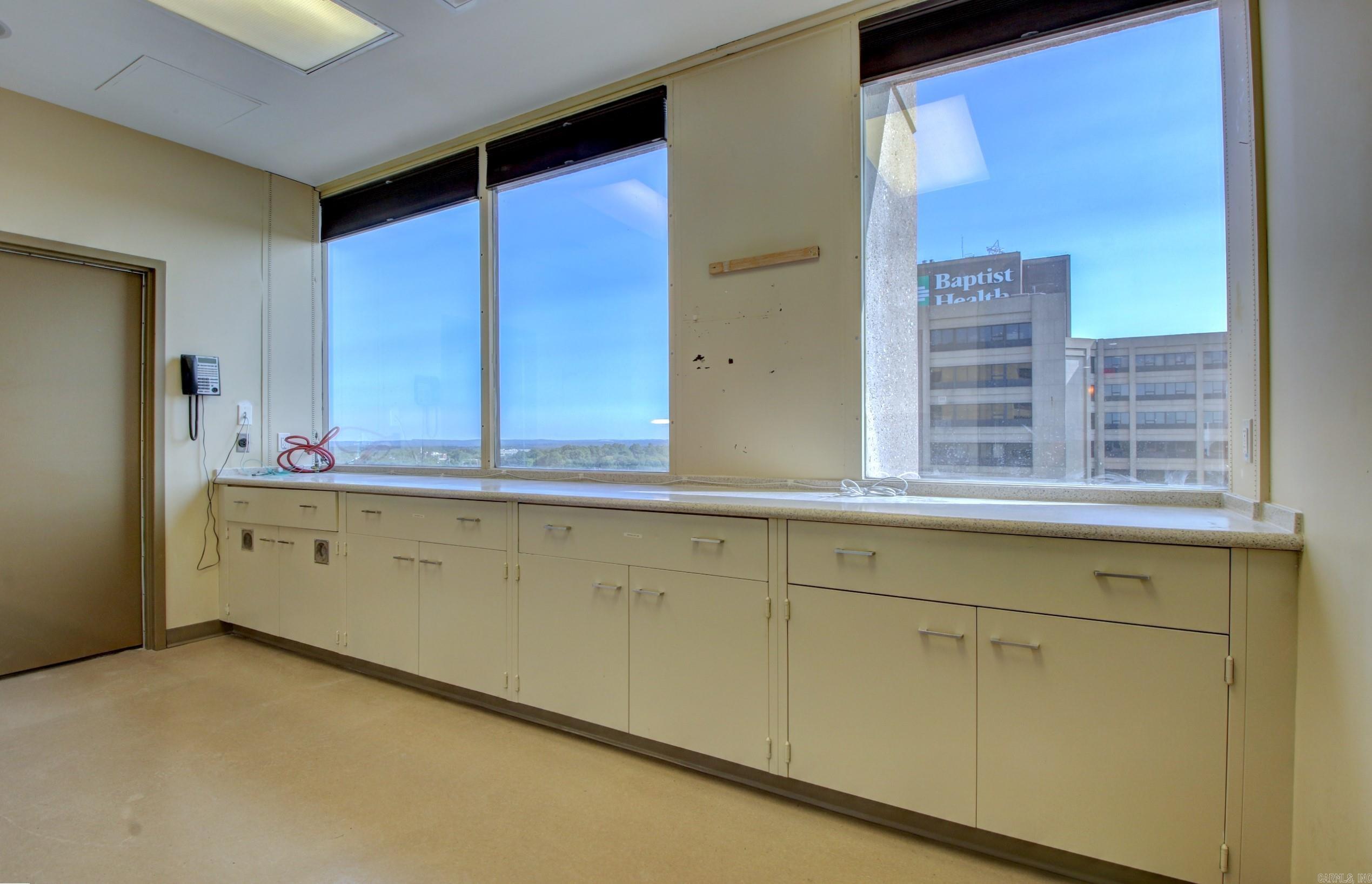 MEDICAL TOWERS HPR CONDOS - Commercial Sale