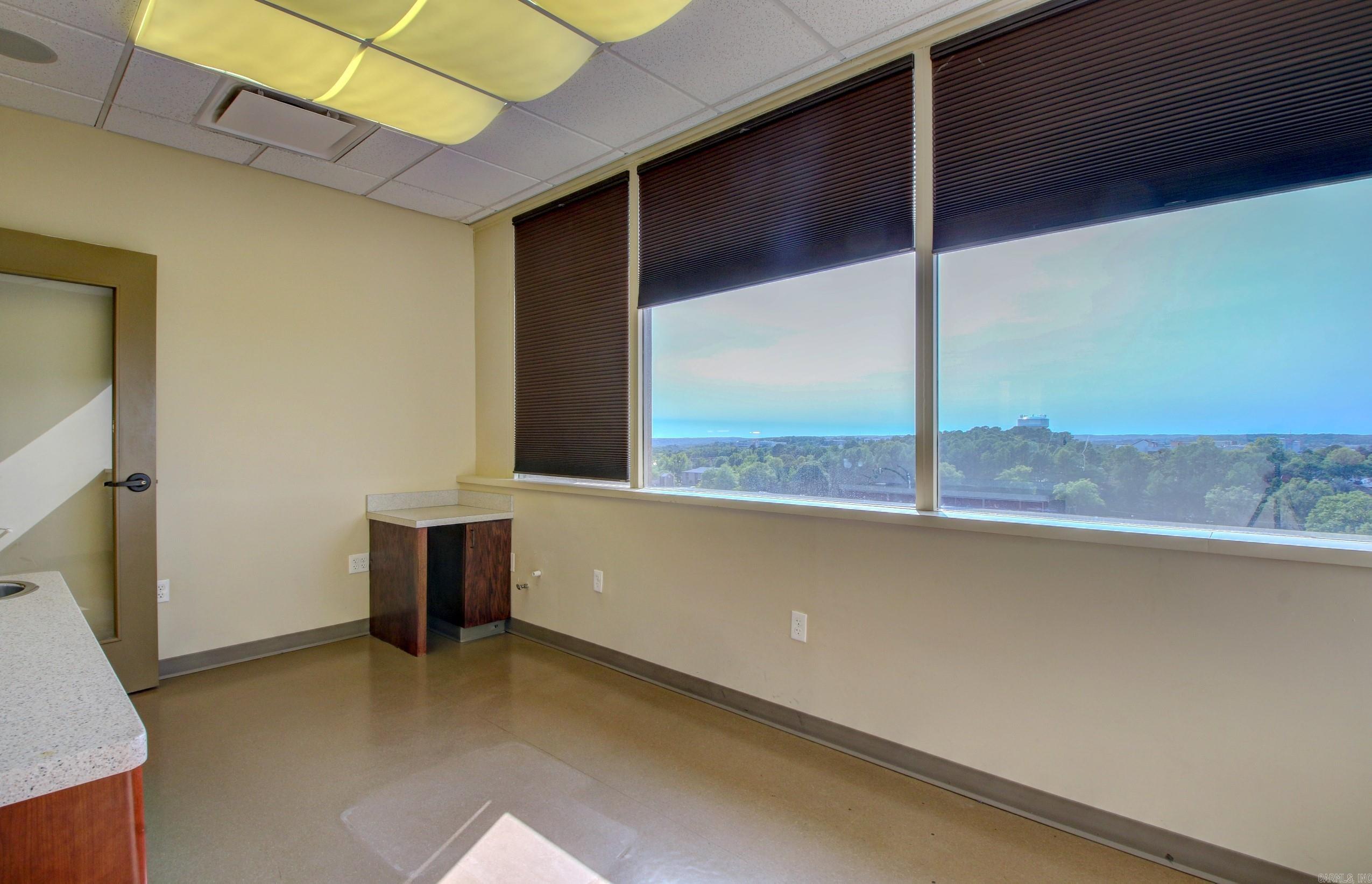 MEDICAL TOWERS HPR CONDOS - Commercial Sale