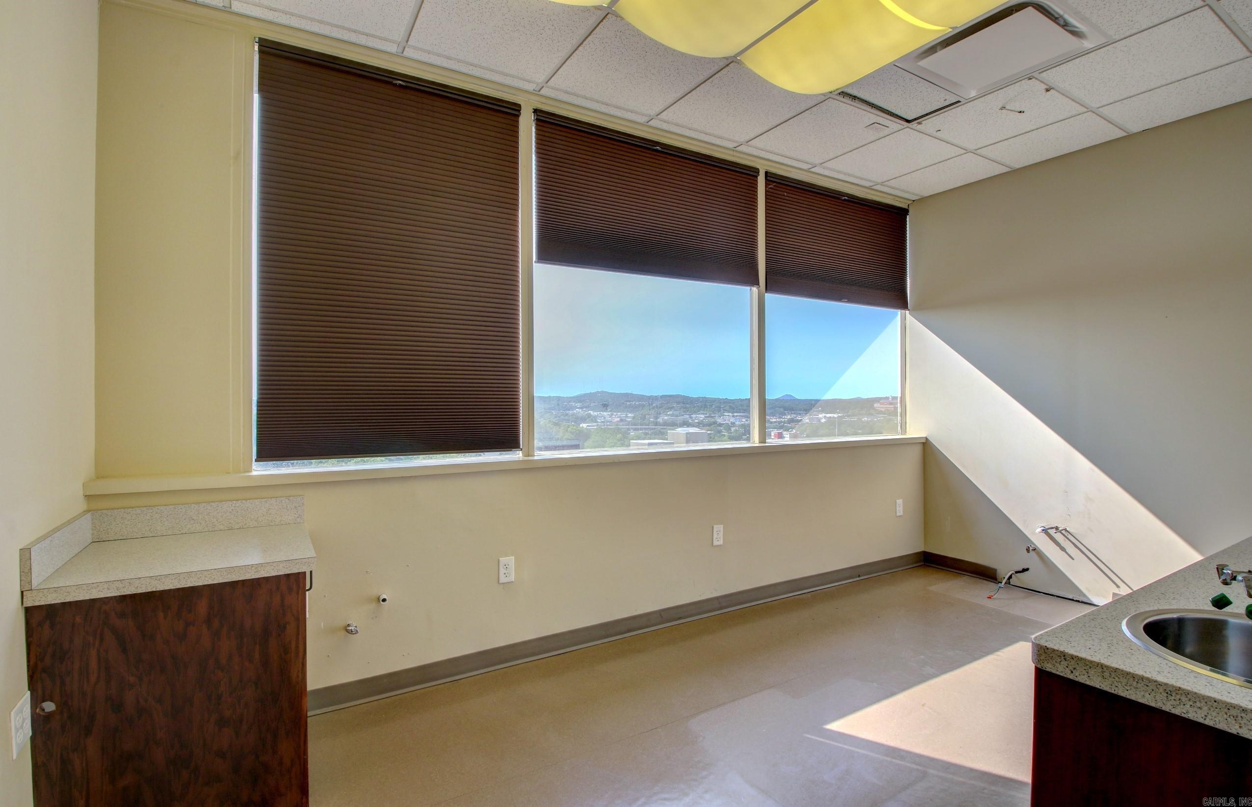 MEDICAL TOWERS HPR CONDOS - Commercial Sale