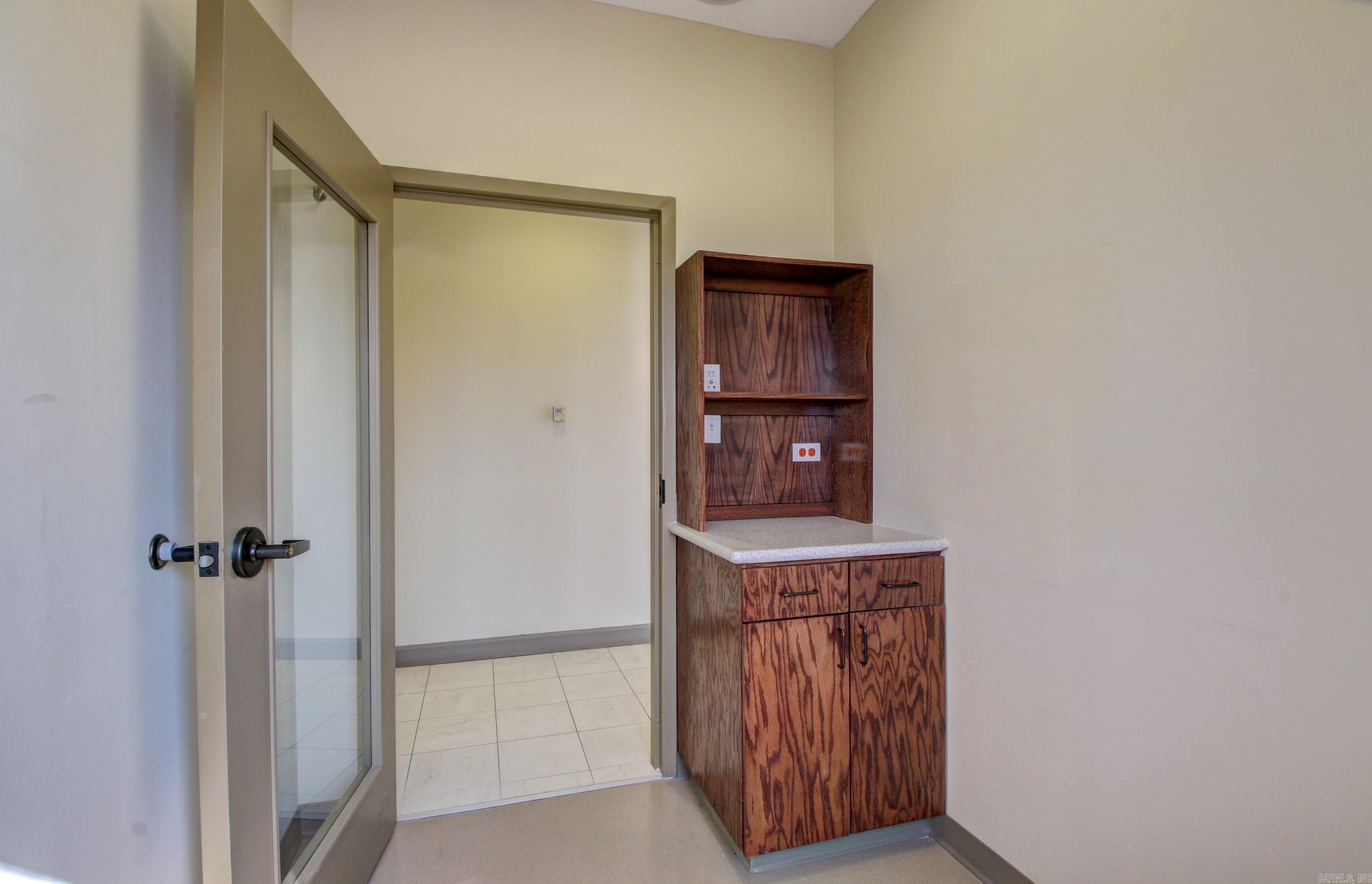 MEDICAL TOWERS HPR CONDOS - Commercial Sale