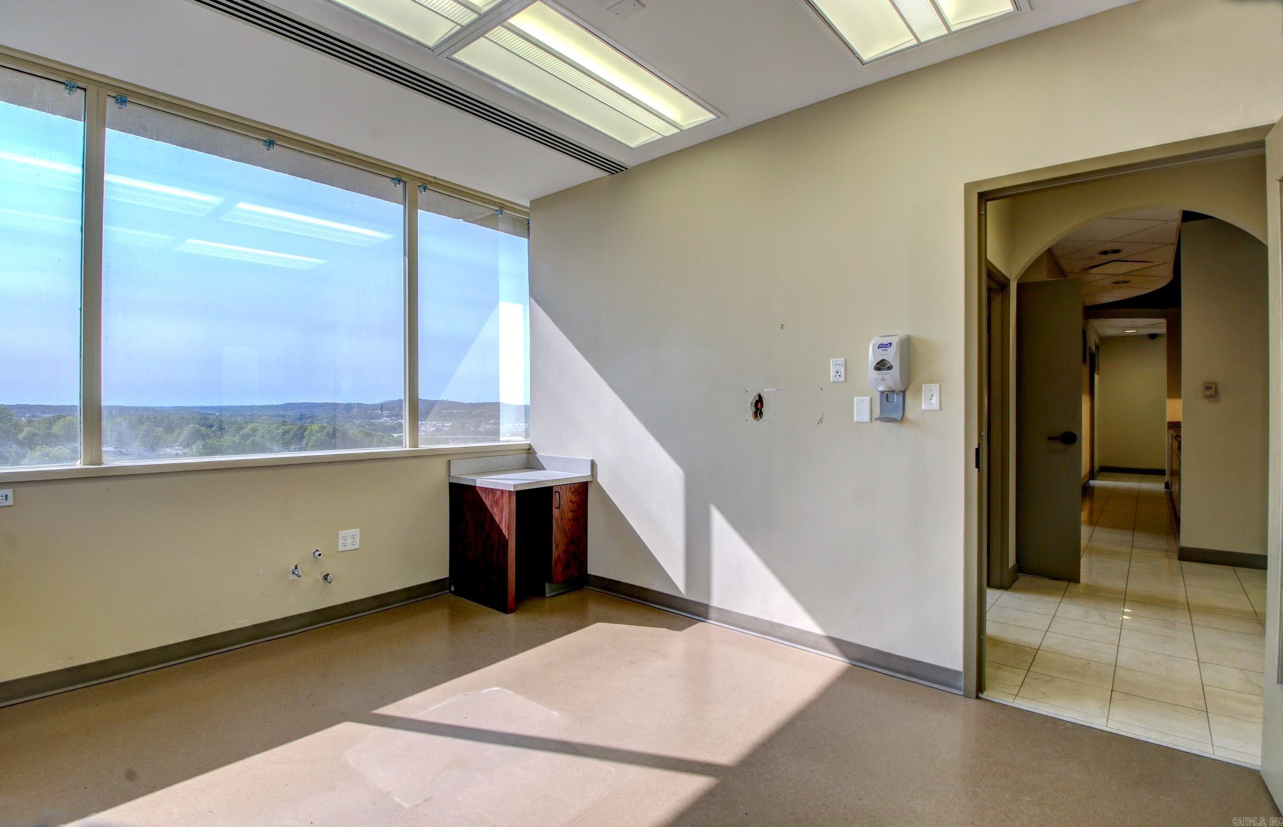 MEDICAL TOWERS HPR CONDOS - Commercial Sale