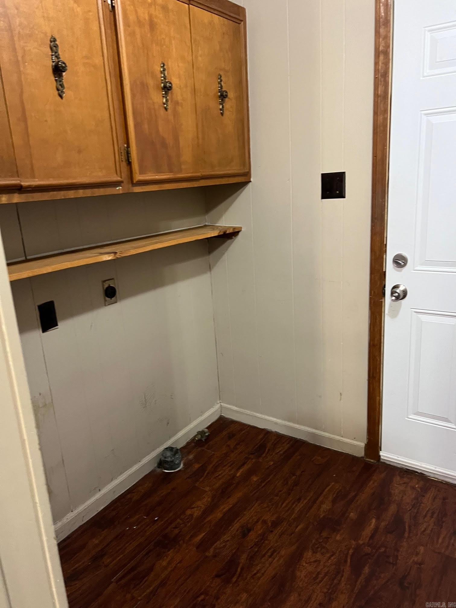 West Markham Street - Residential Lease