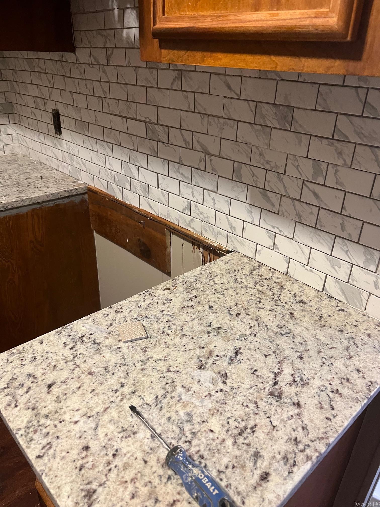 West Markham Street - Residential Lease