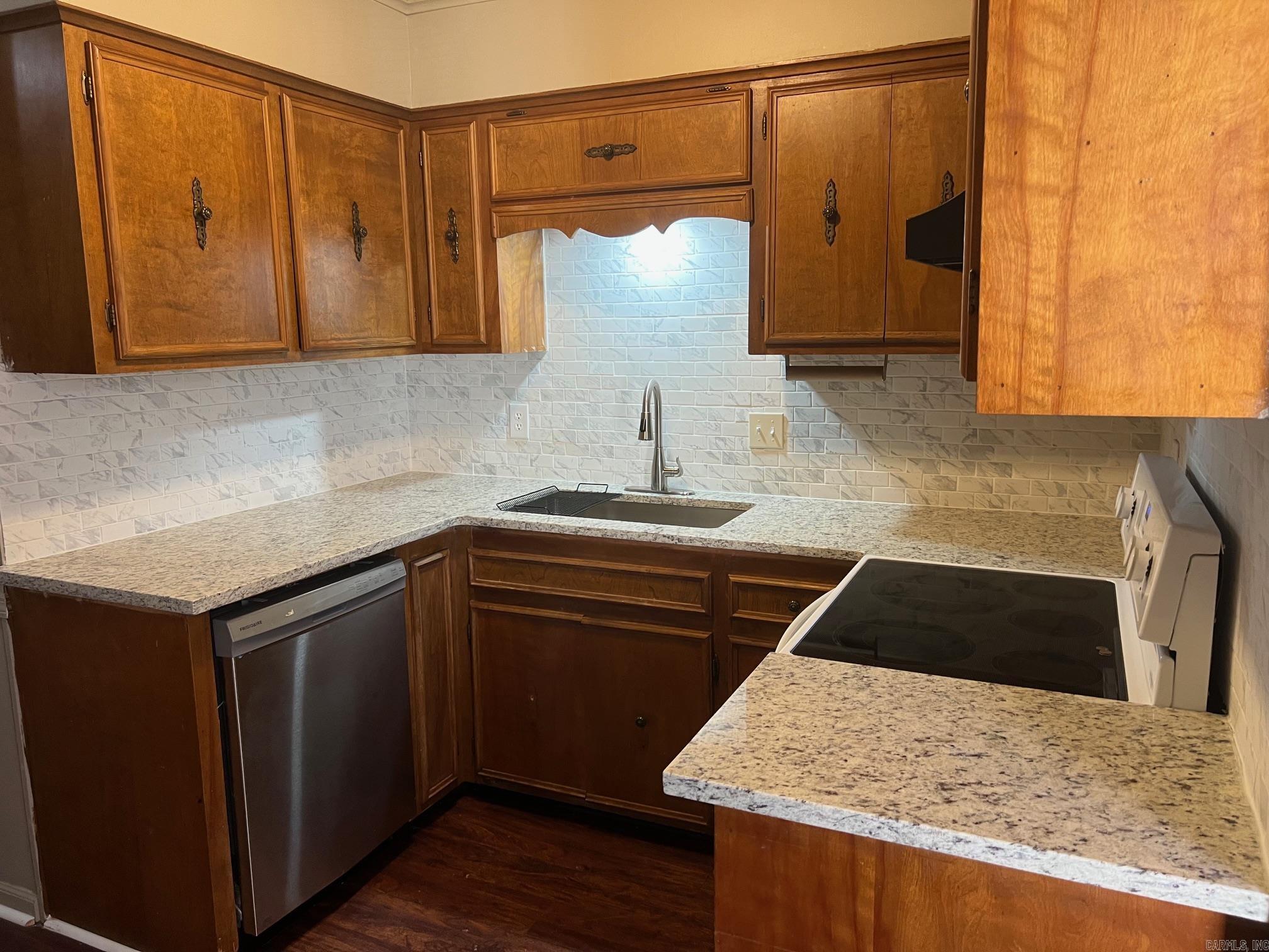 West Markham Street - Residential Lease