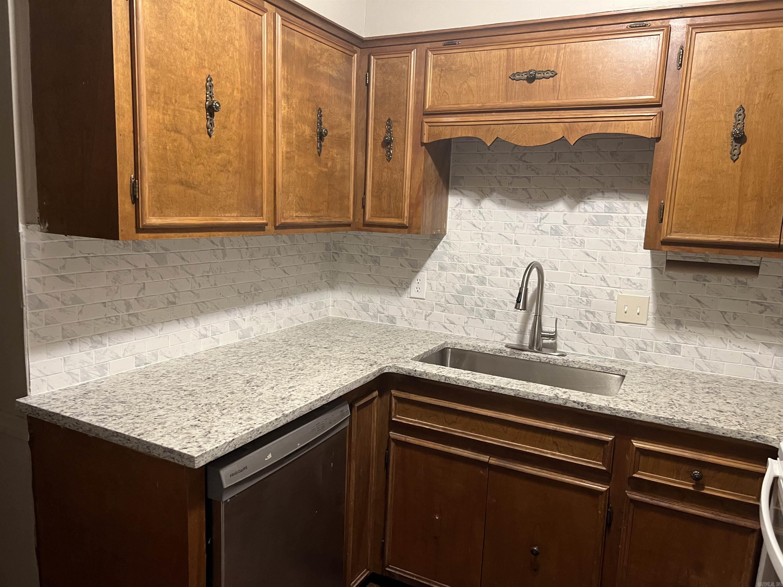 West Markham Street - Residential Lease