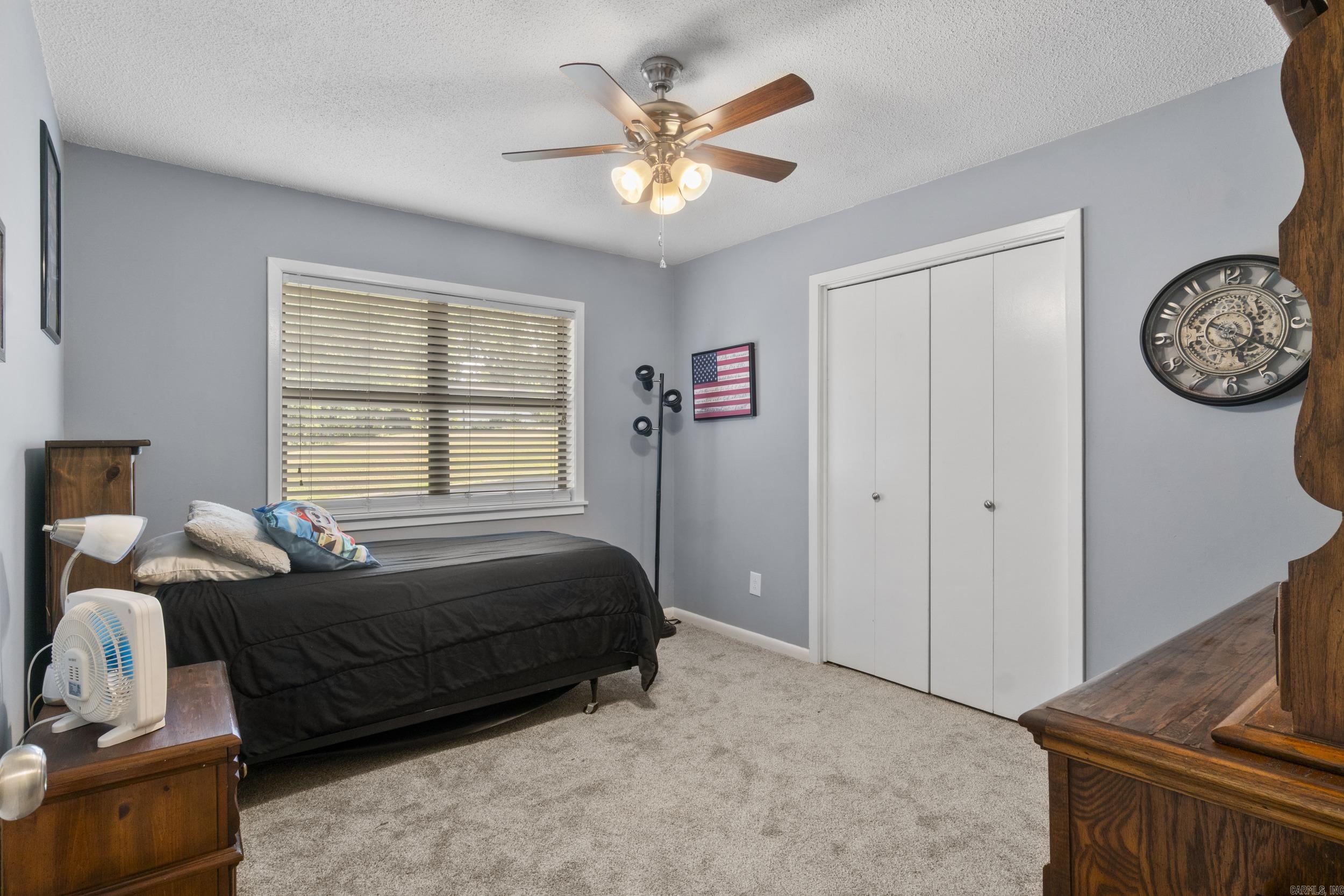 JIMMY RAY - Residential