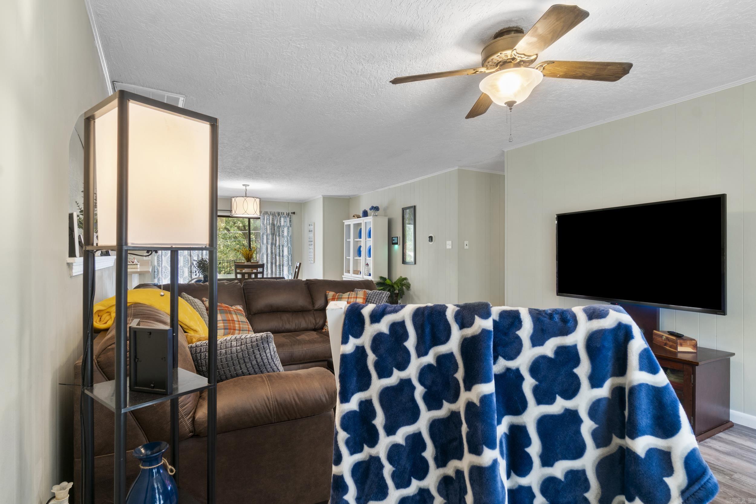 JIMMY RAY - Residential