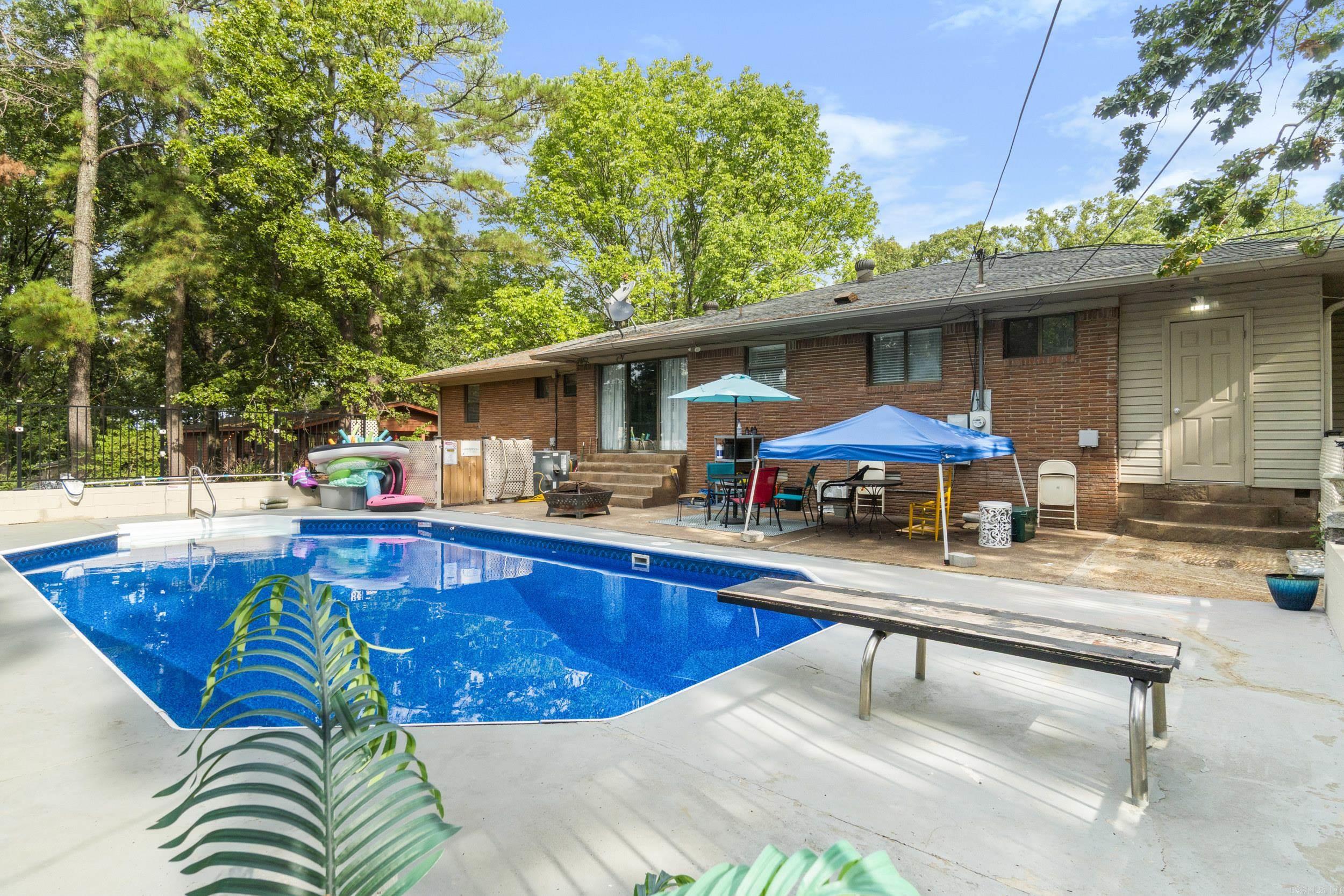 JIMMY RAY - Residential