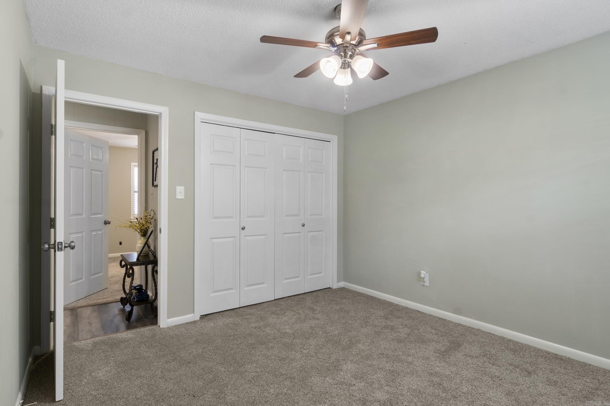 JIMMY RAY - Residential