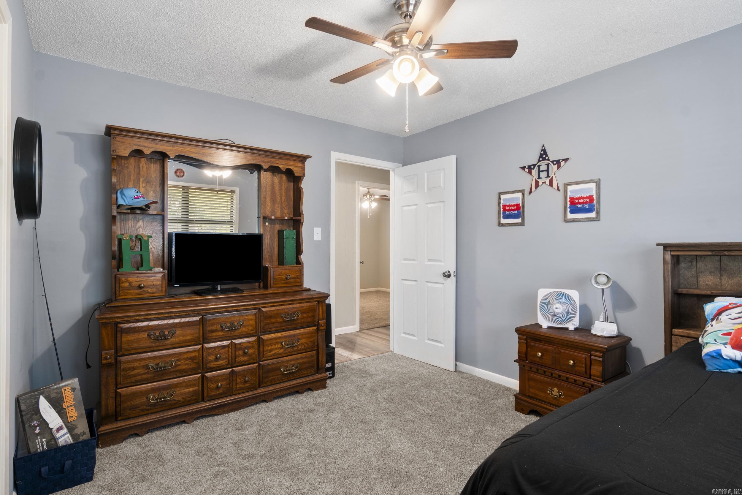 JIMMY RAY - Residential