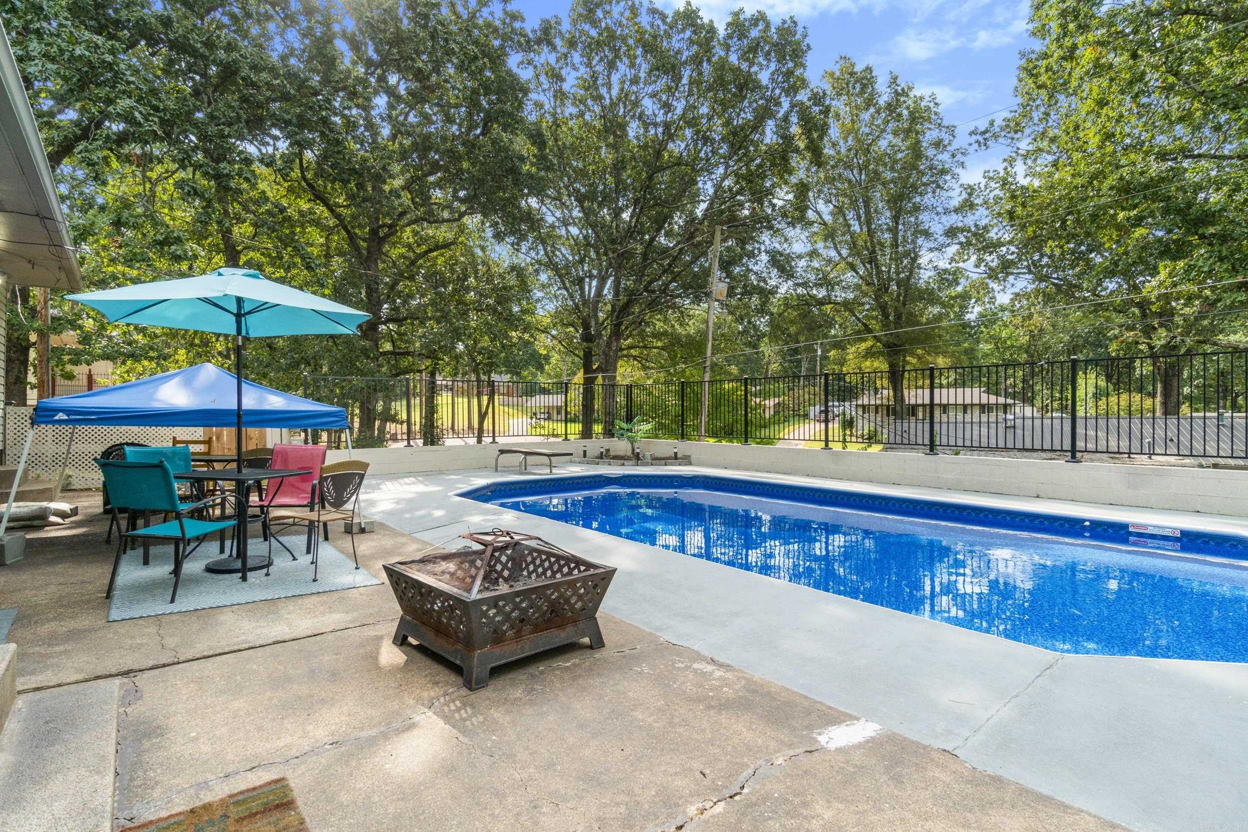 JIMMY RAY - Residential