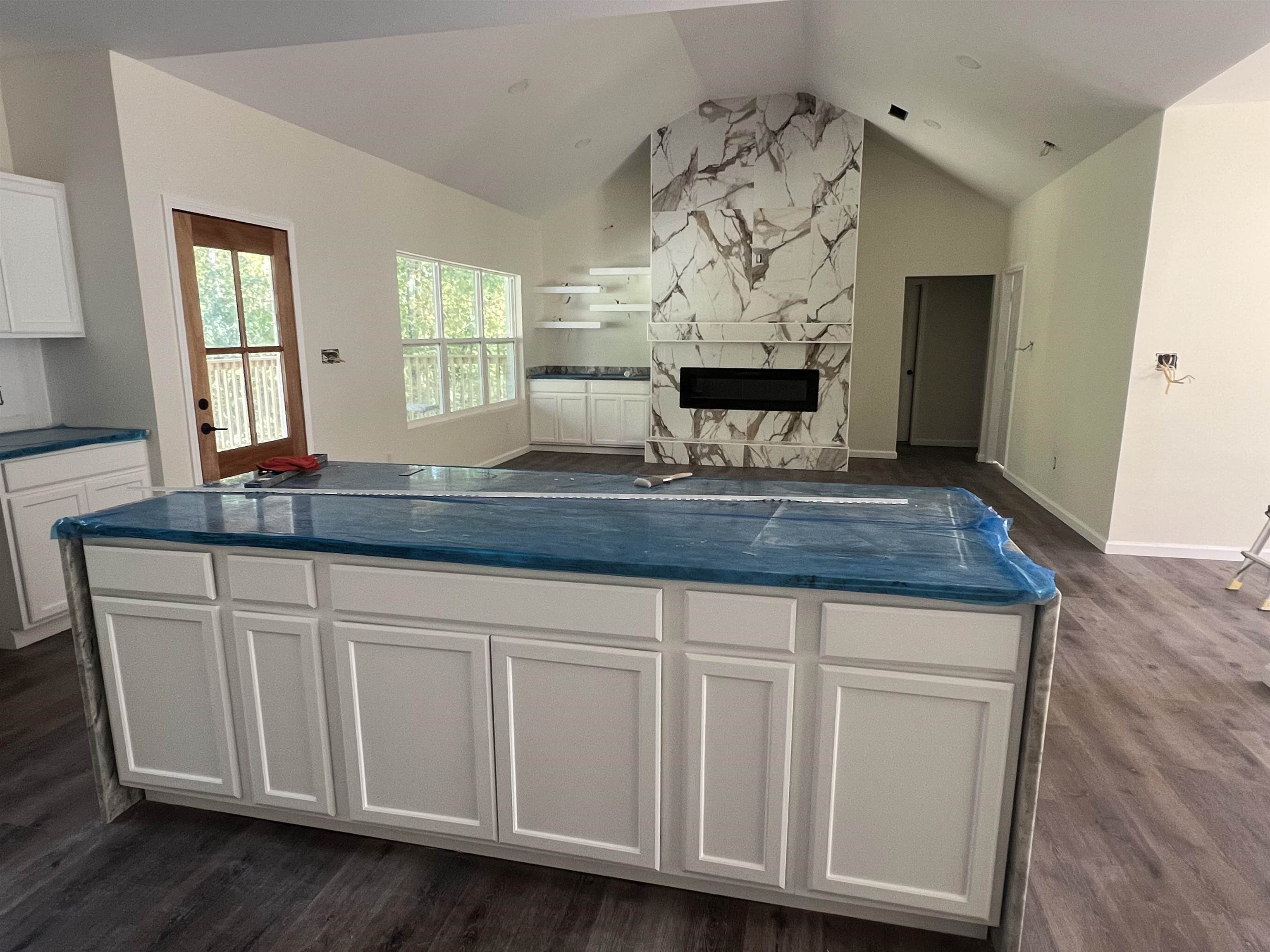 NORTHVIEW - Residential