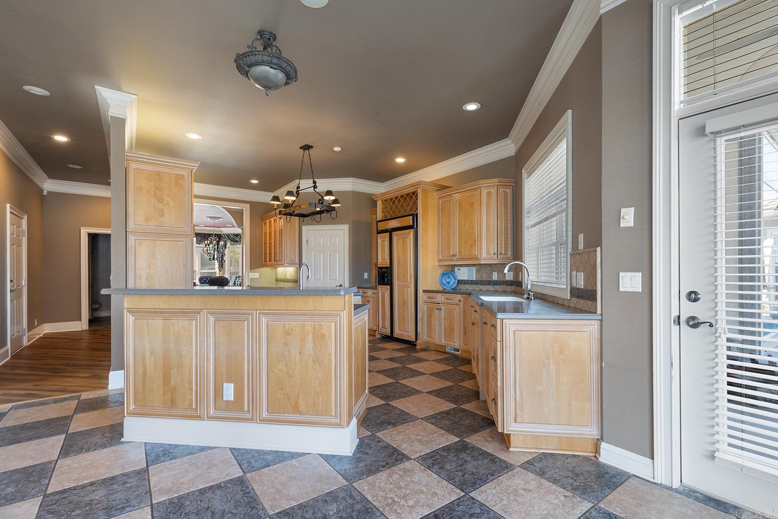 HURRICANE LAKE EST - Residential