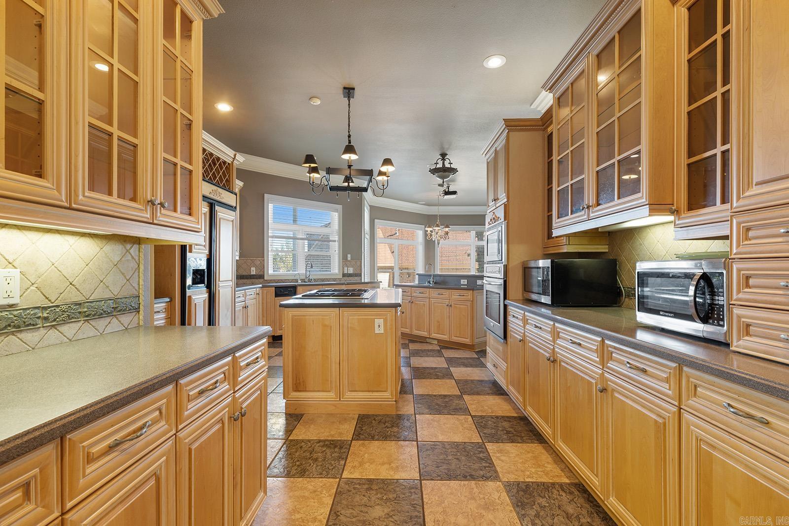 HURRICANE LAKE EST - Residential