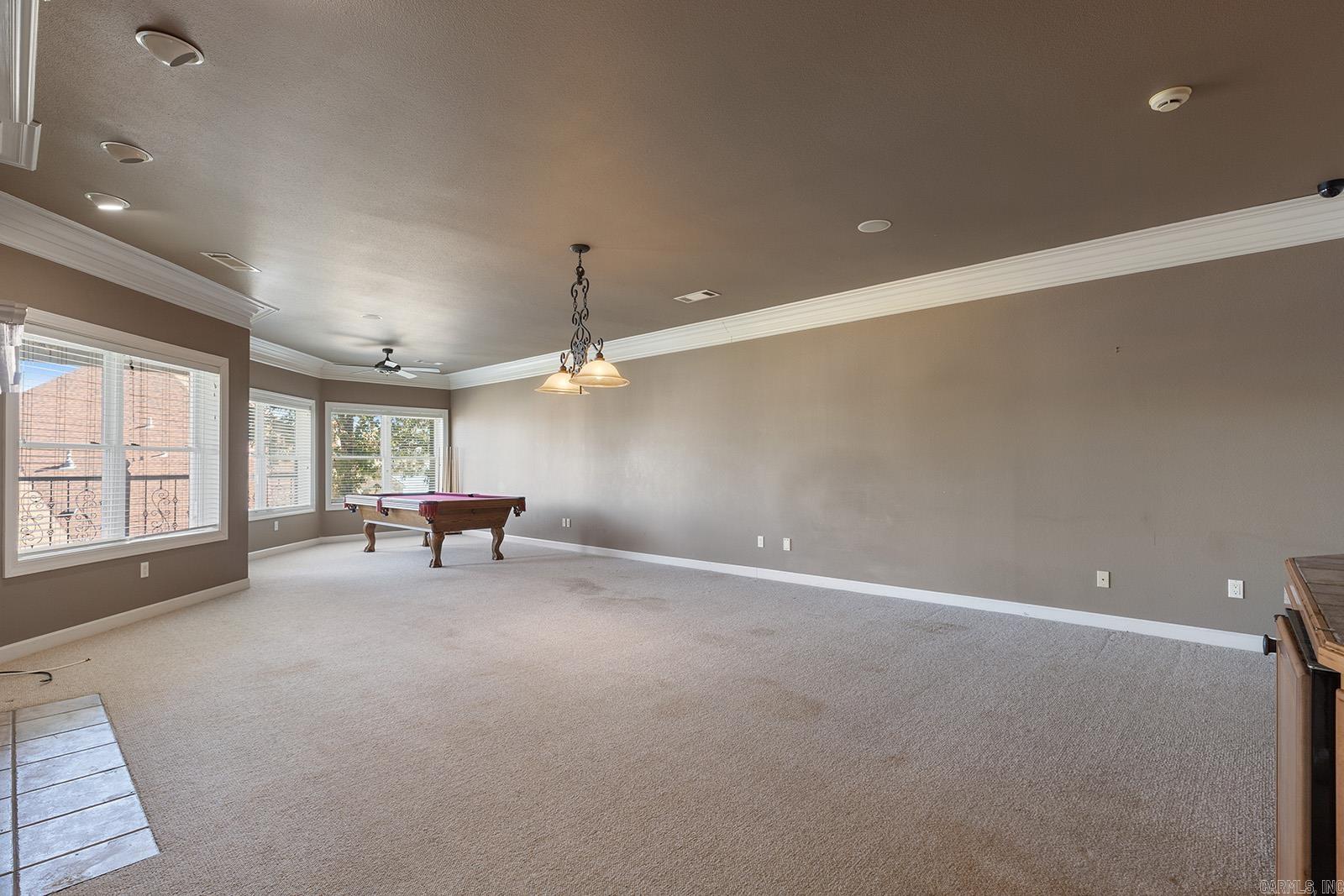 HURRICANE LAKE EST - Residential