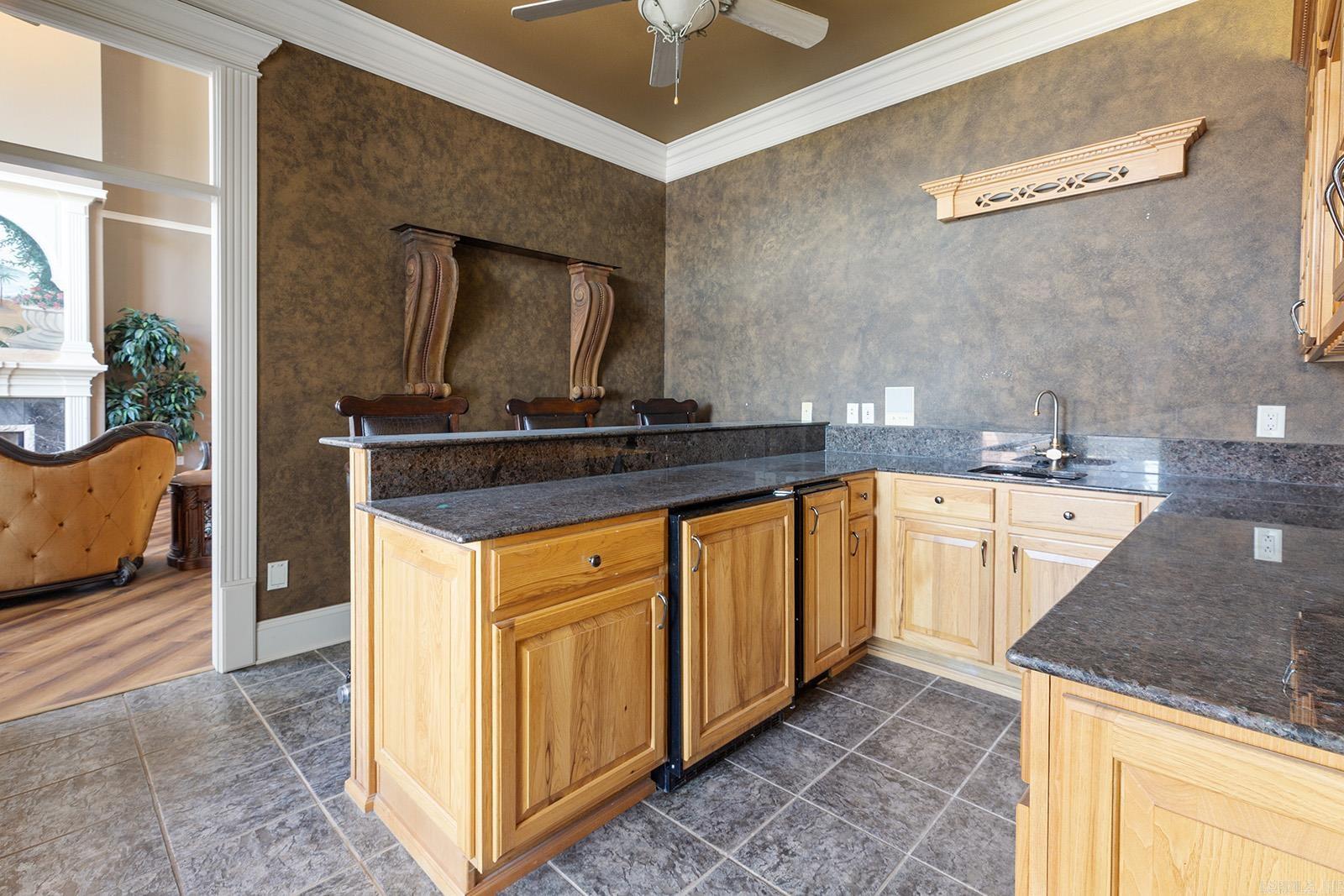 HURRICANE LAKE EST - Residential