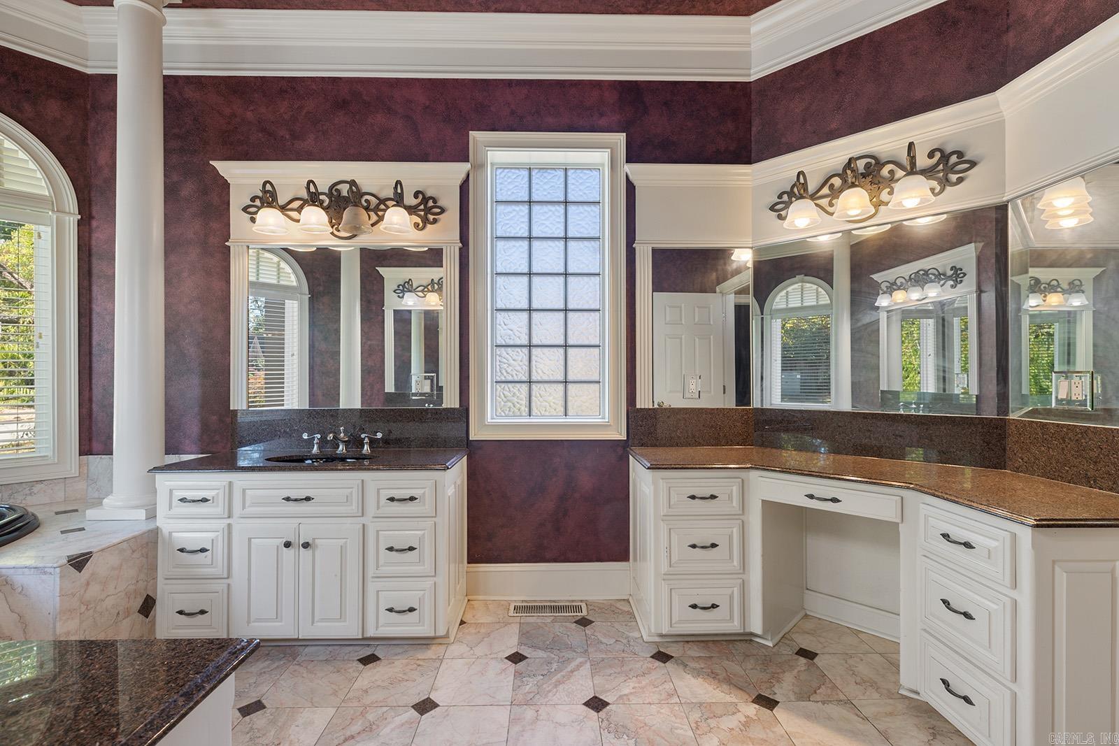 HURRICANE LAKE EST - Residential