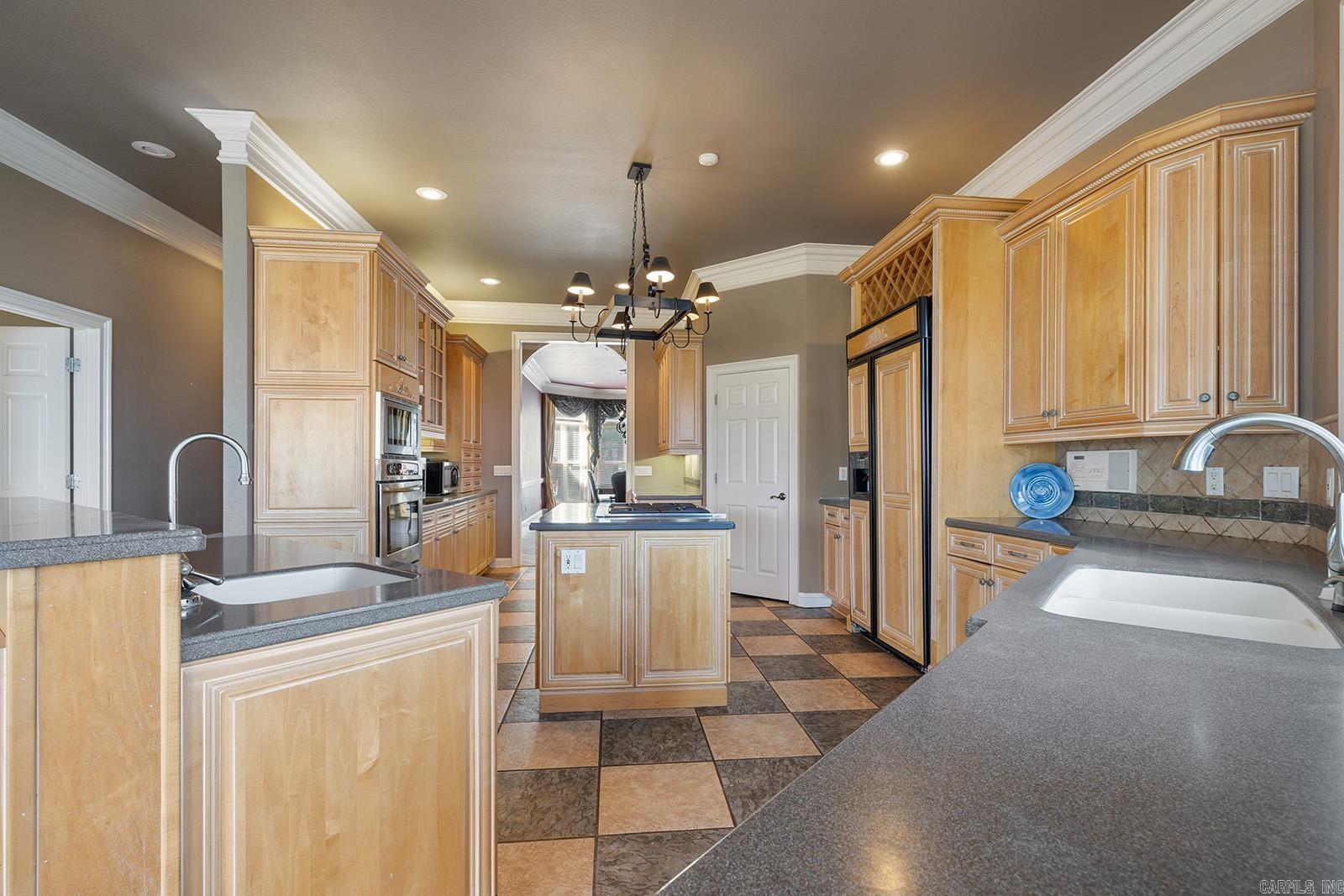 HURRICANE LAKE EST - Residential