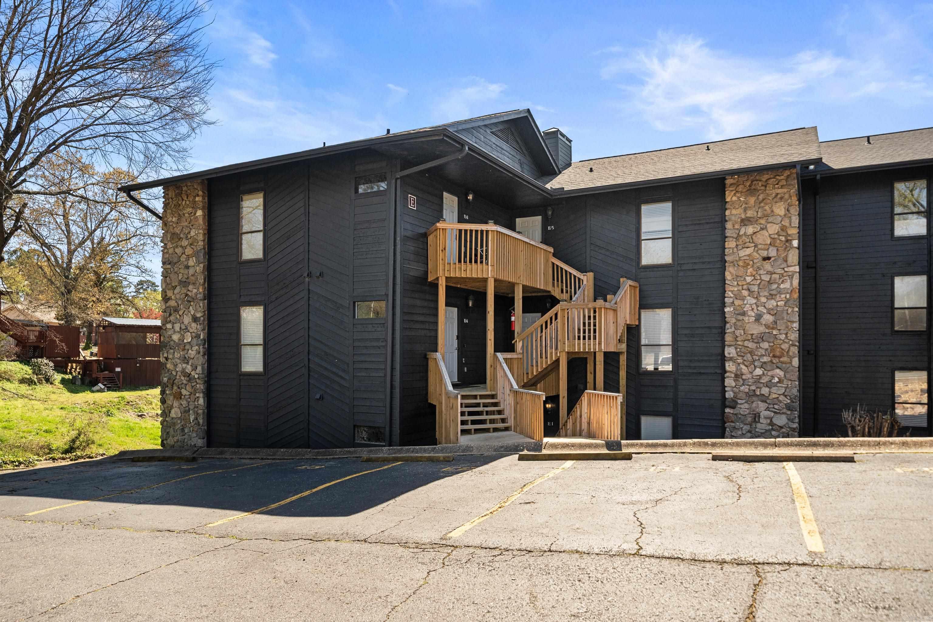 HAMILTON HARBOR HPR - Residential