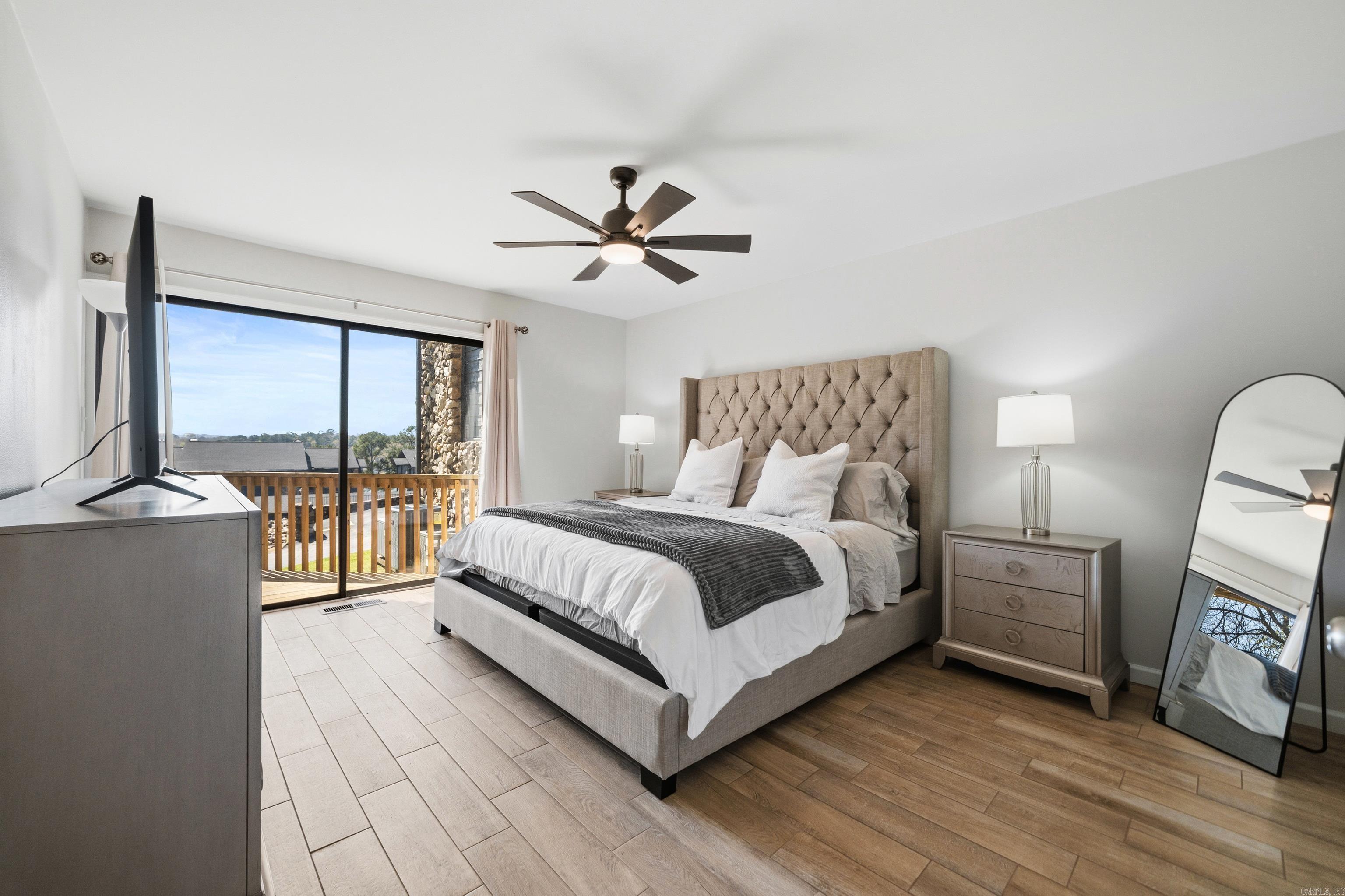 HAMILTON HARBOR HPR - Residential