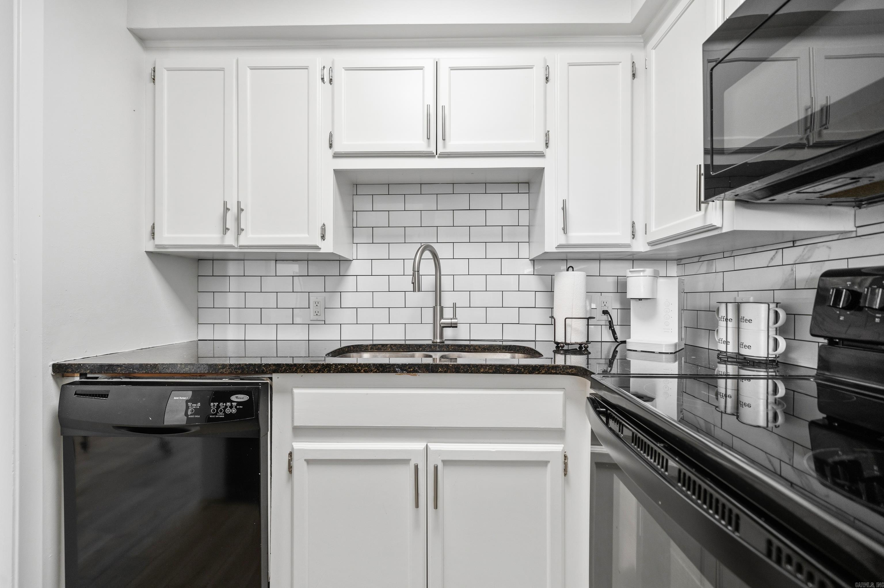 HAMILTON HARBOR HPR - Residential