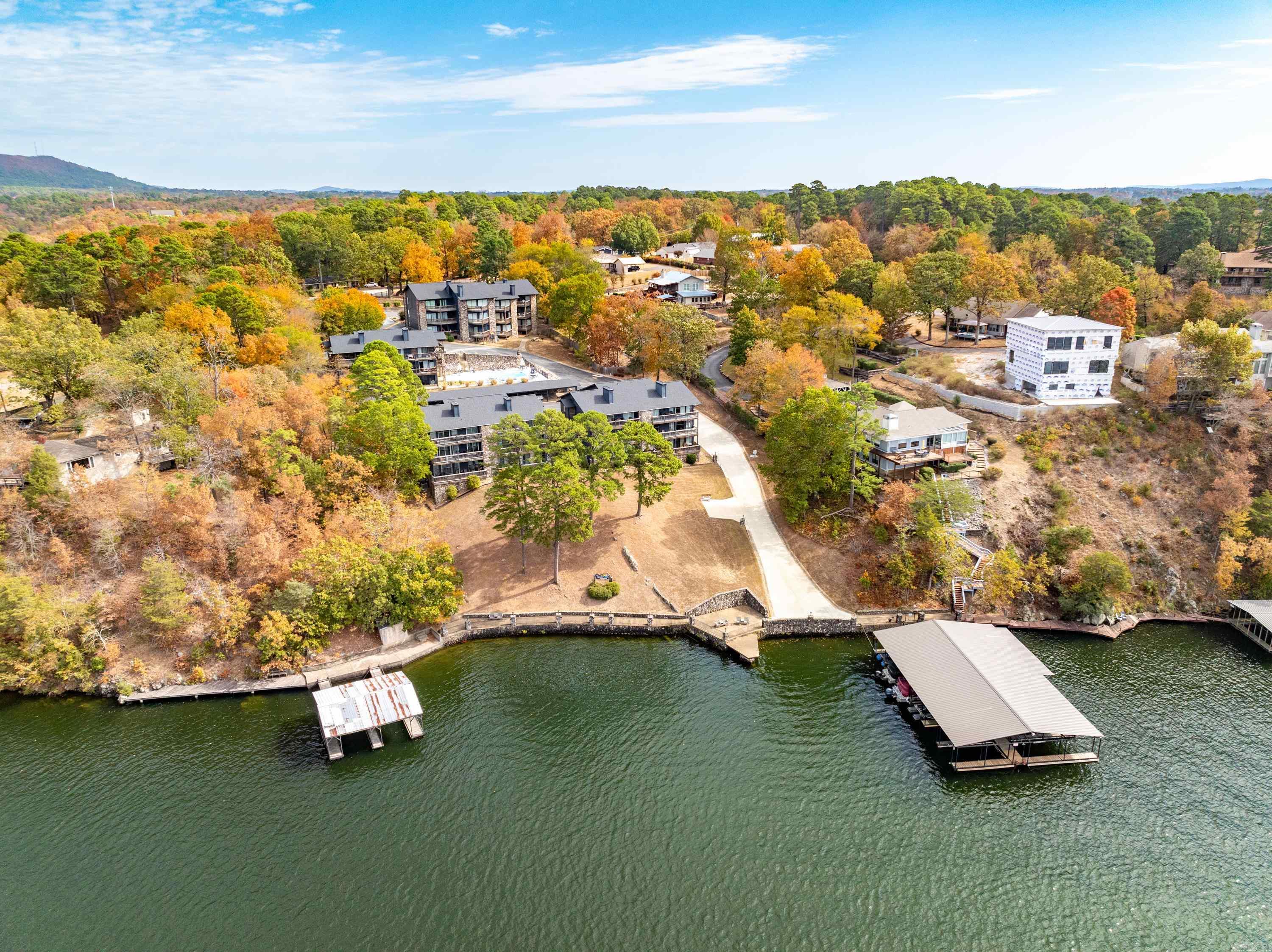 HAMILTON HARBOR HPR - Residential