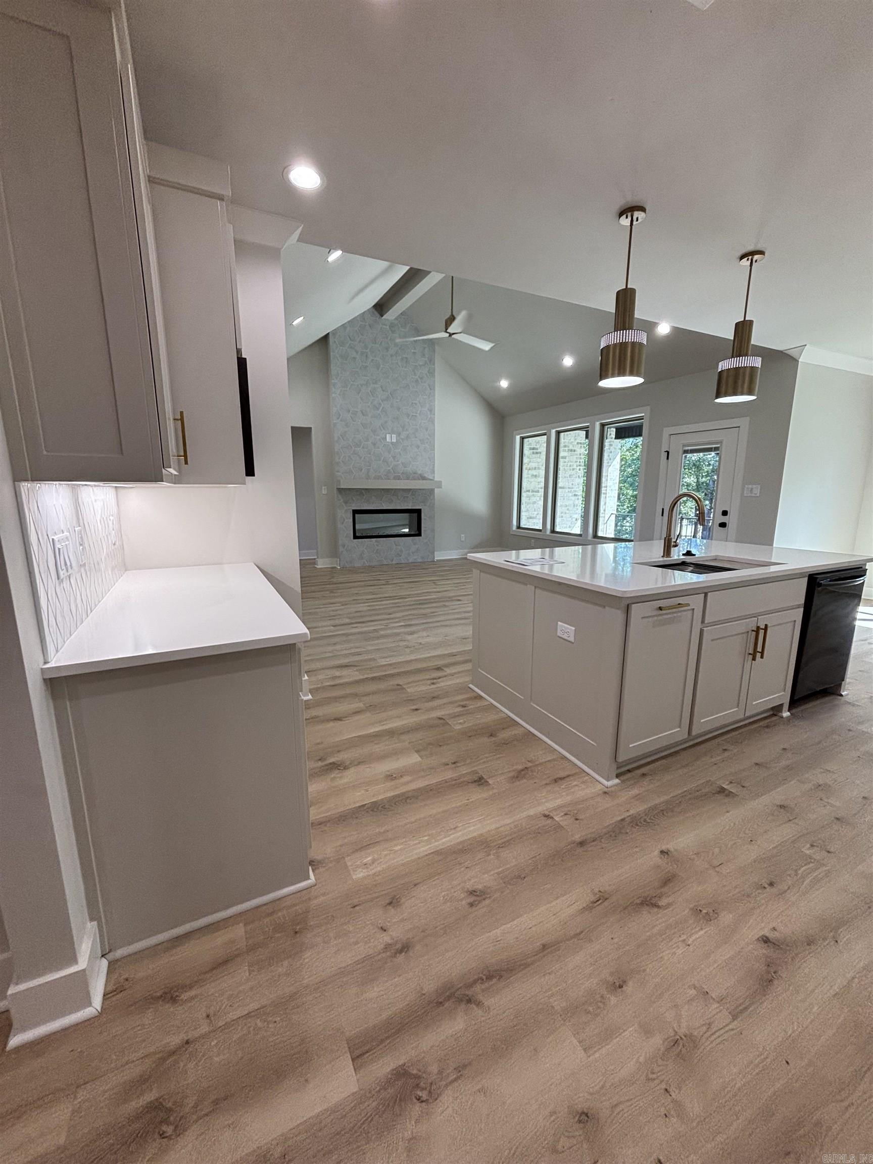 HIDDEN VALLEY ESTATES - Residential