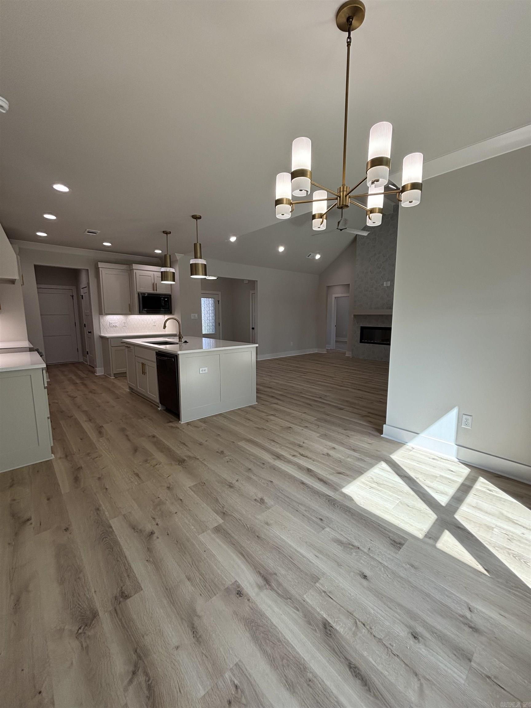 HIDDEN VALLEY ESTATES - Residential